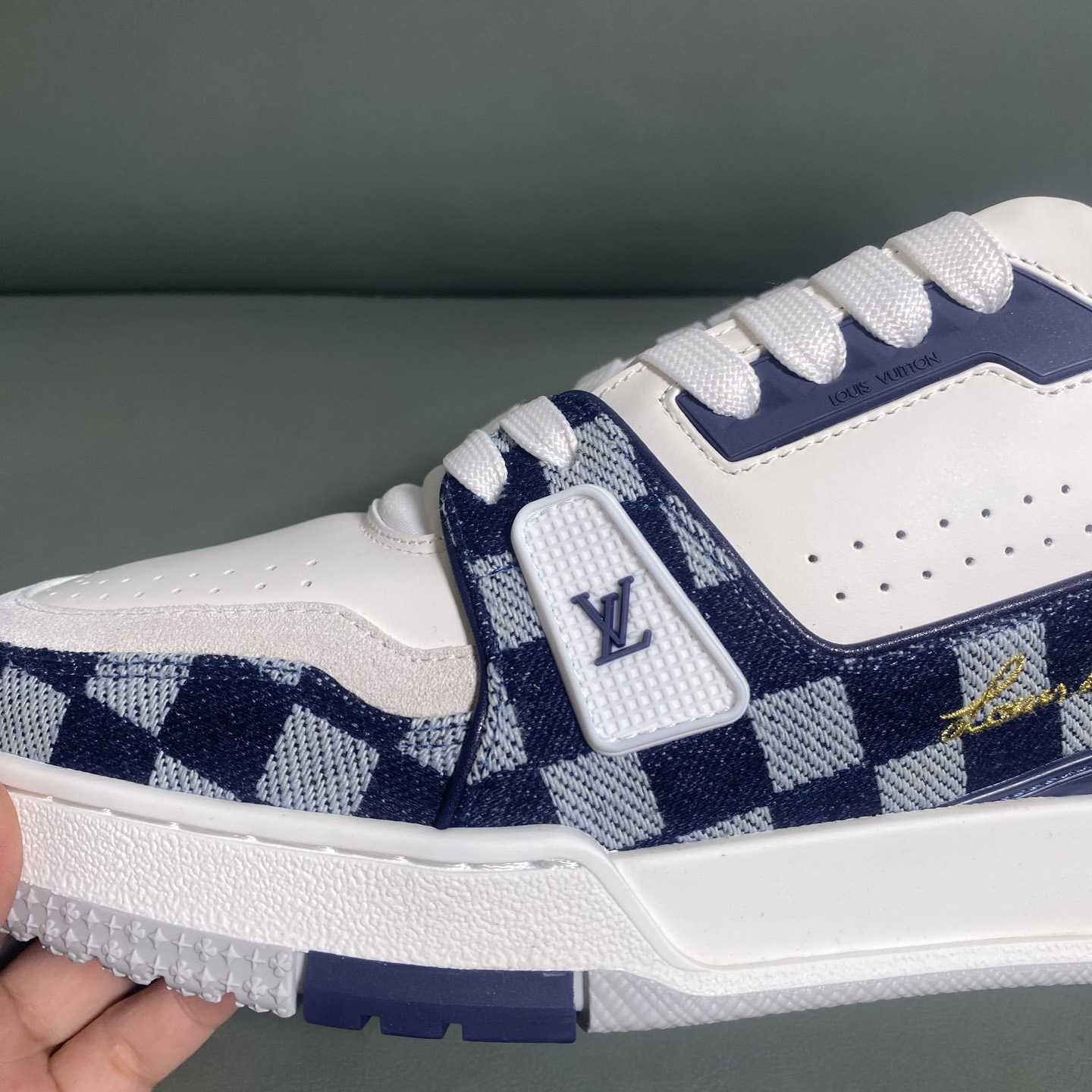 Louis Vuitton LV Trainer Sneaker    1AIKQQ - EUR FASHION