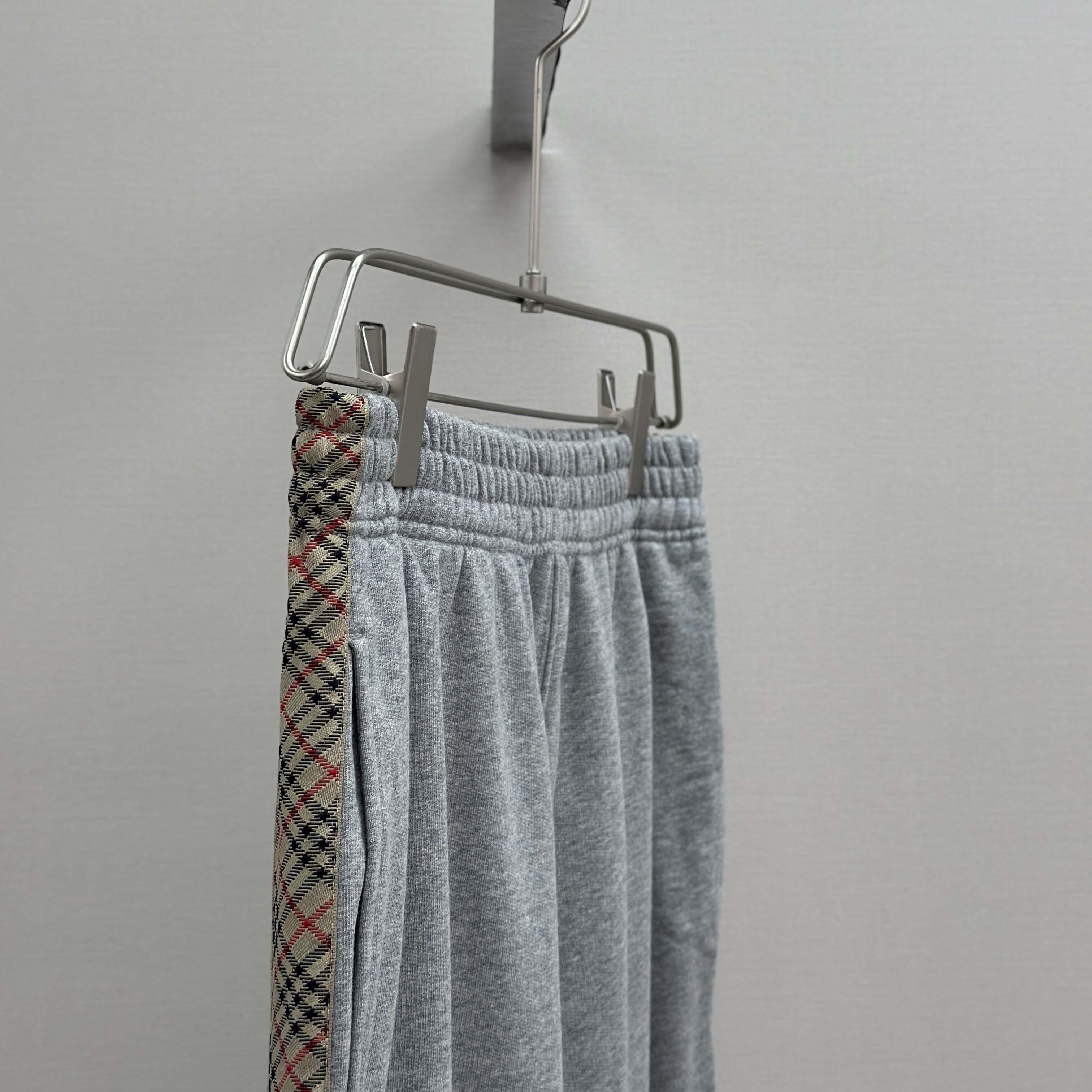 Burberry Check Trim Cotton Jogging Pants - EUR FASHION