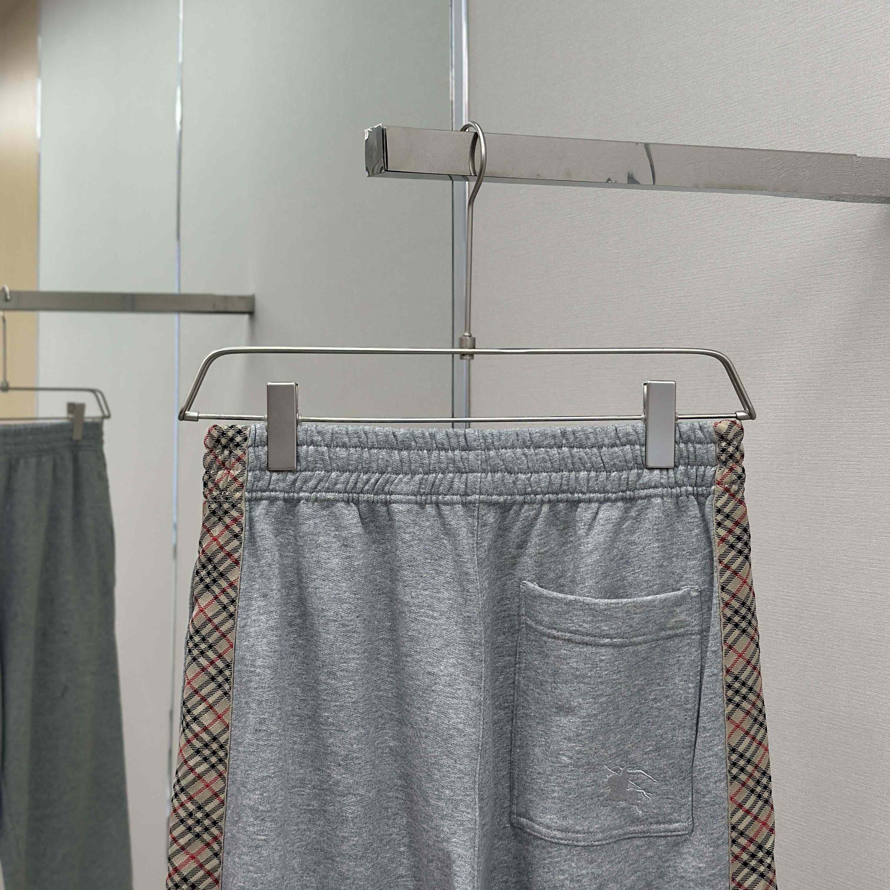 Burberry Check Trim Cotton Jogging Pants - EUR FASHION