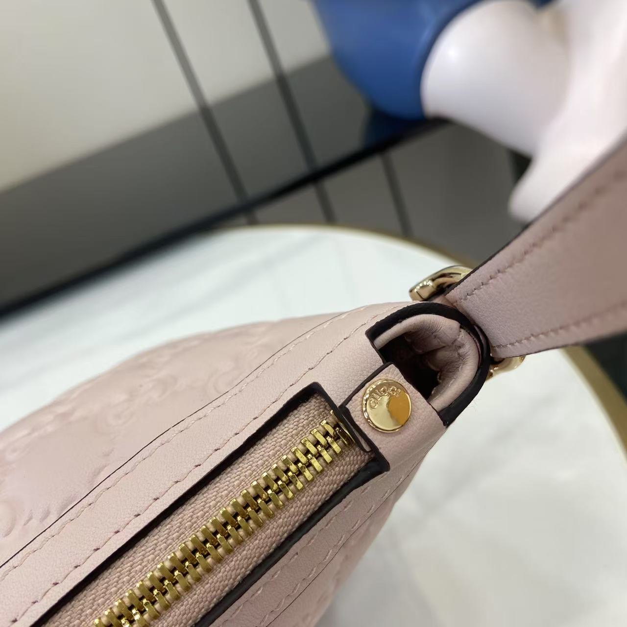 Gucci GG Emblem Small Shoulder Bag - EUR FASHION