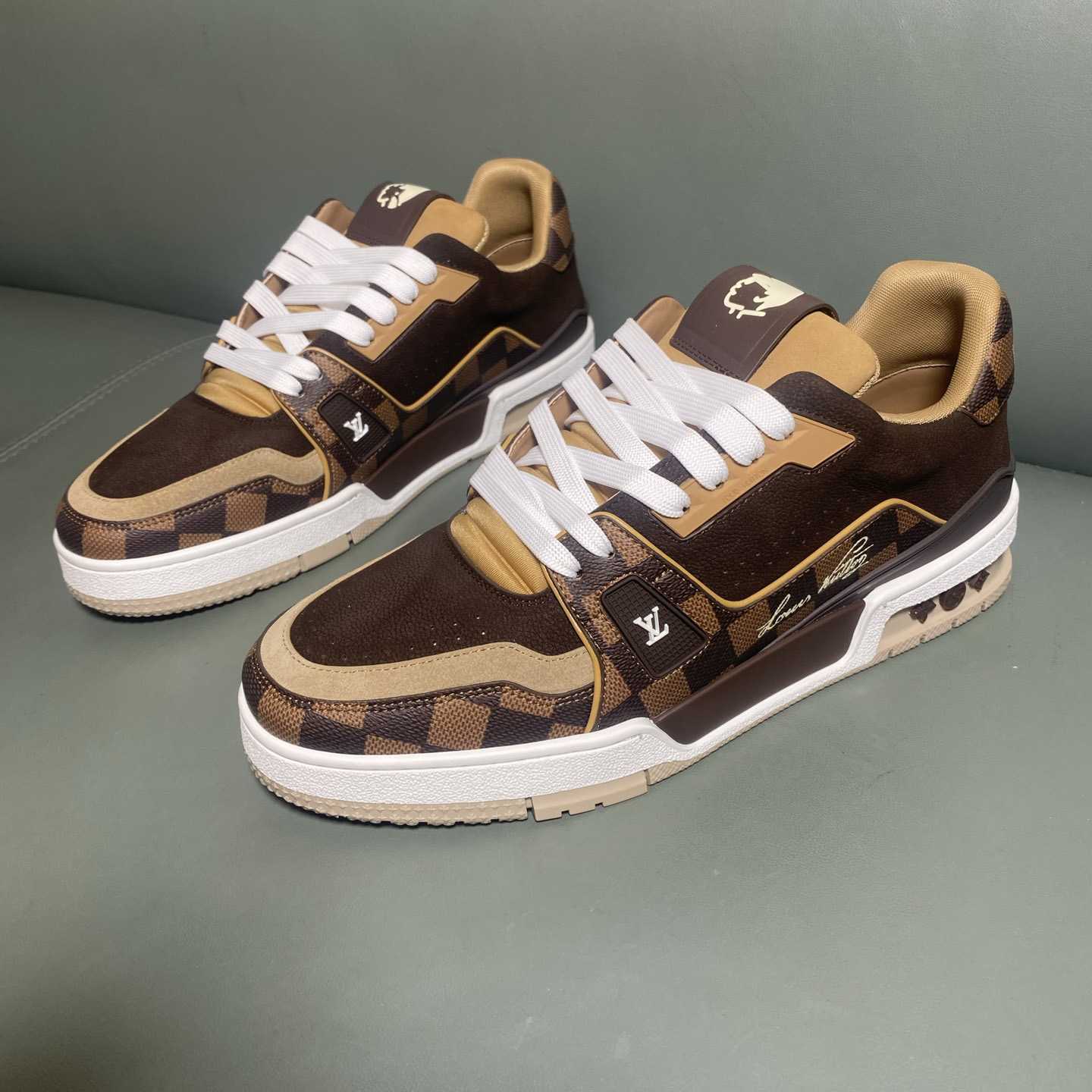 Louis Vuitton LV Trainer Sneaker     1AIN14 - EUR FASHION