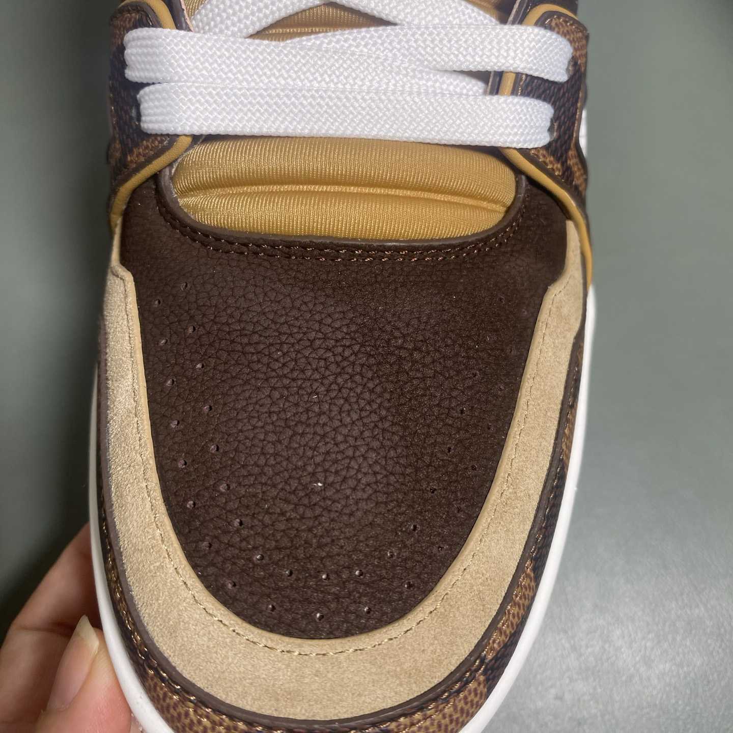 Louis Vuitton LV Trainer Sneaker     1AIN14 - EUR FASHION