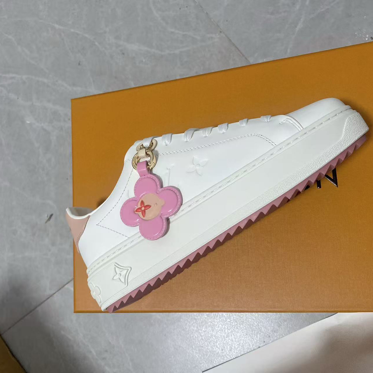 Louis Vuitton Time Out Sneaker   1AGUWS - EUR FASHION
