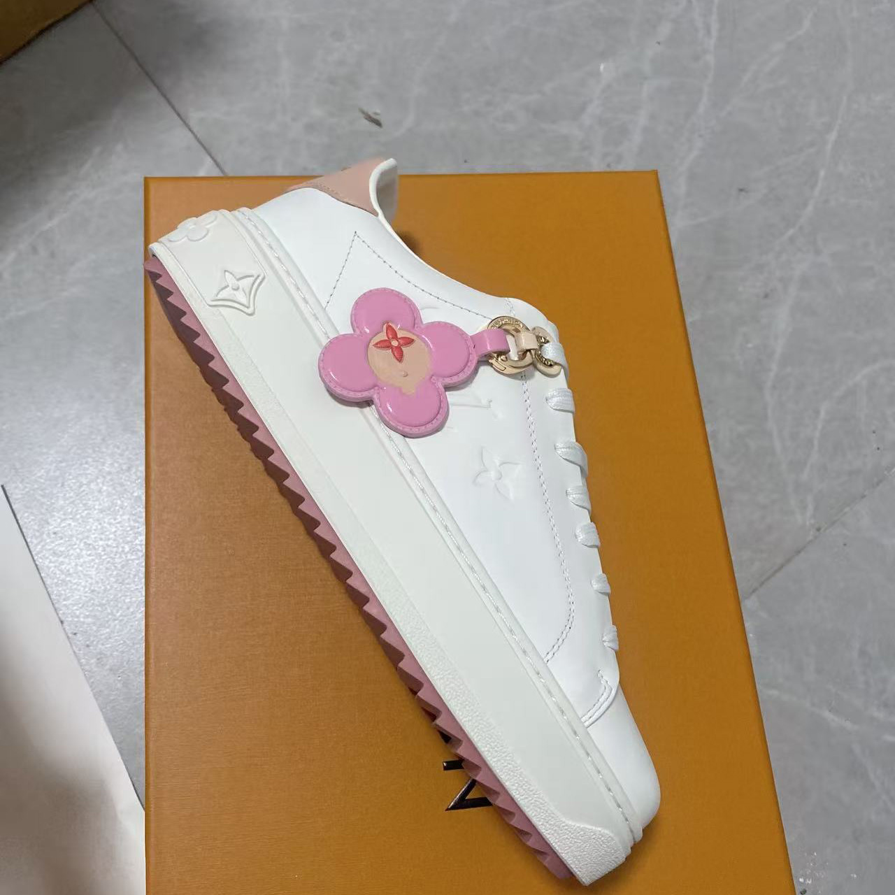 Louis Vuitton Time Out Sneaker   1AGUWS - EUR FASHION
