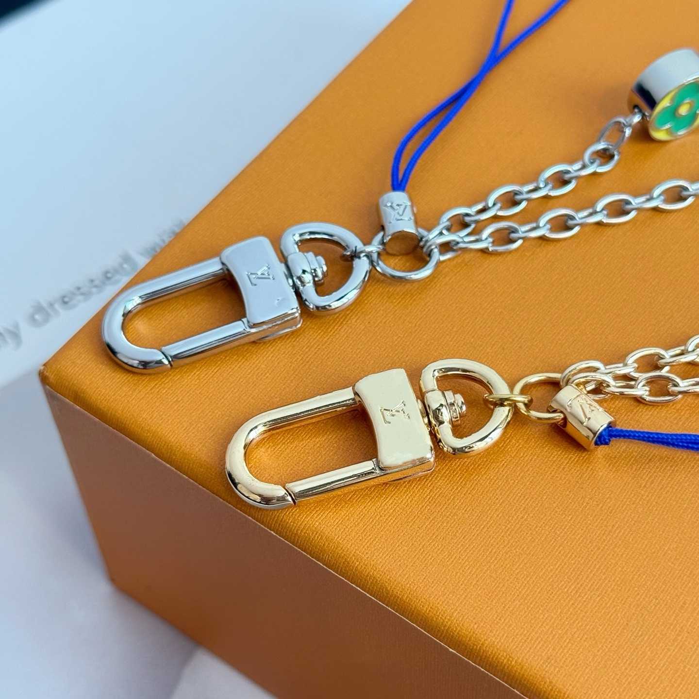 Louis Vuitton LV Fun Phone Strap and Bag Charm   M01820 - EUR FASHION