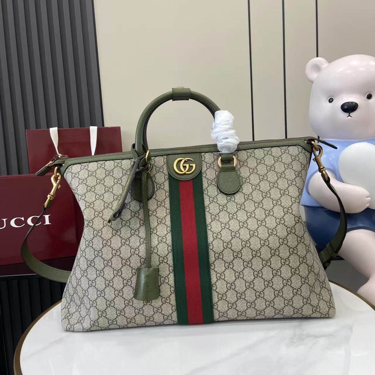  - EUR FASHION