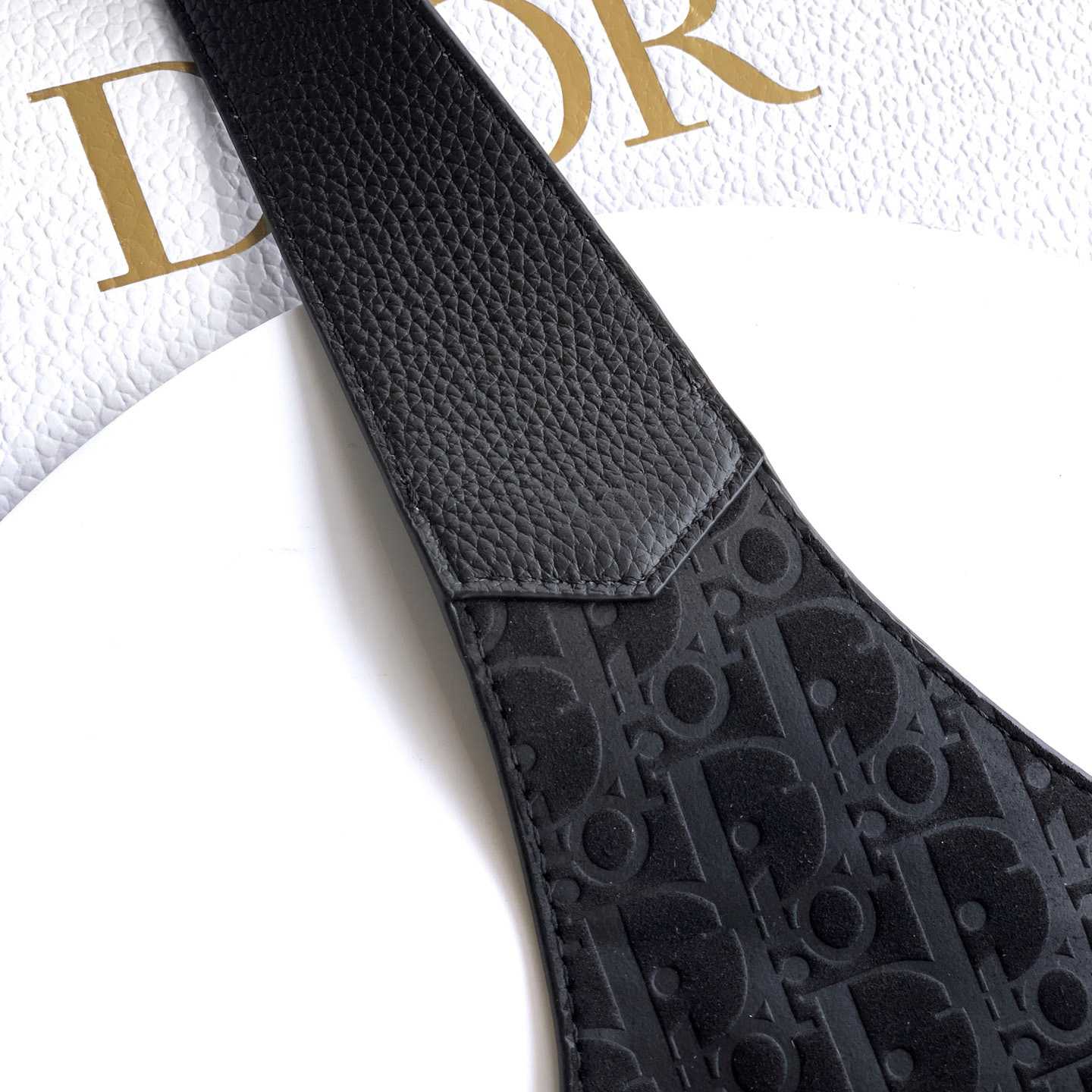 Dior Privé Tote Bag  - EUR FASHION