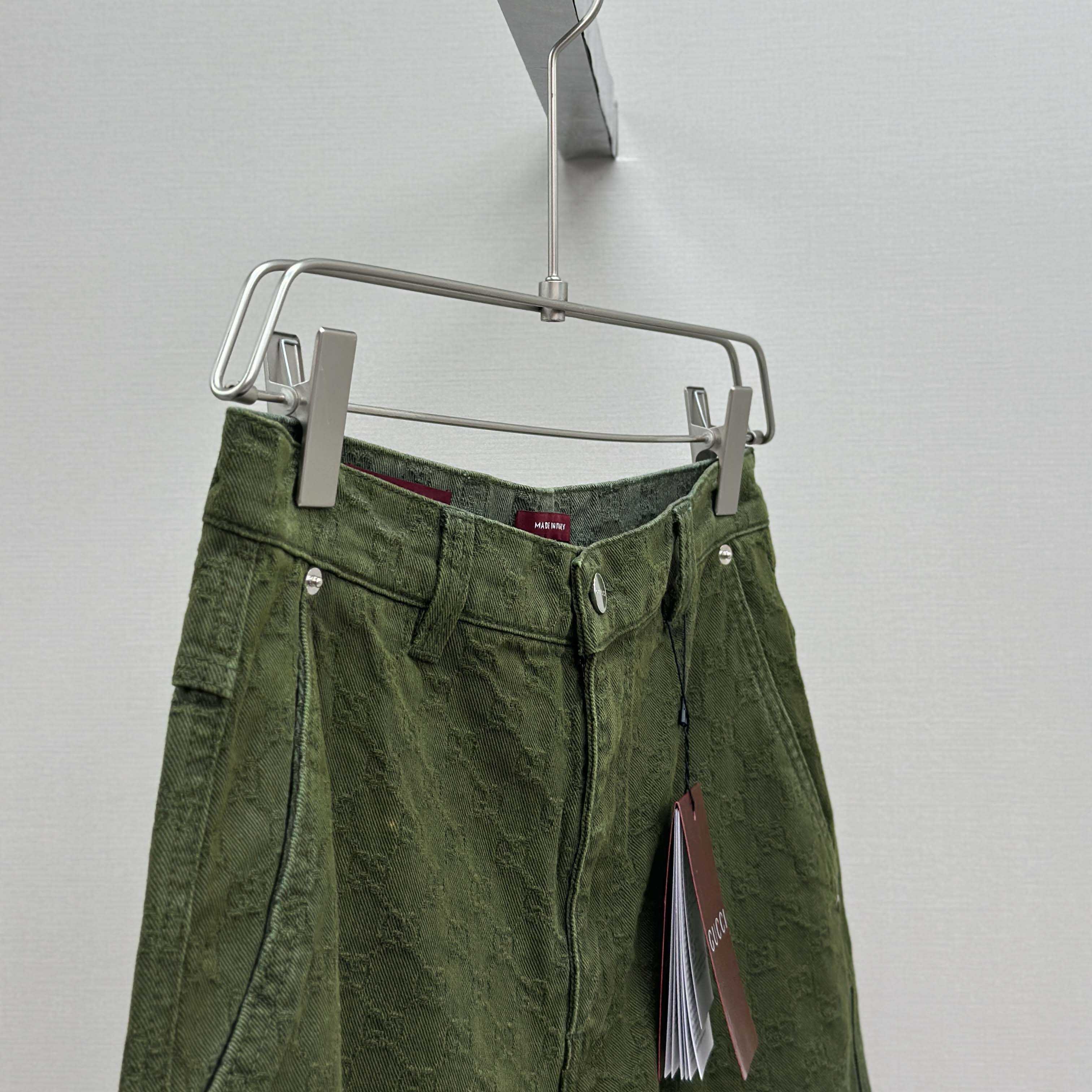 Gucci Bleached GG Cotton Denim Jacquard Shorts - EUR FASHION