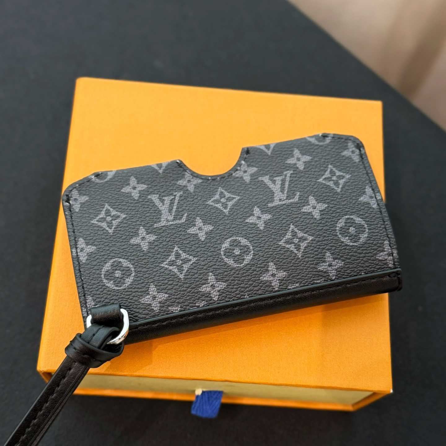 Louis Vuitton LV Glasses Holder    - EUR FASHION