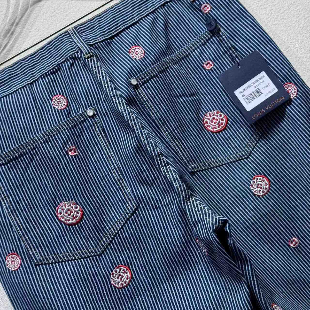Louis Vuitton Jeans - EUR FASHION