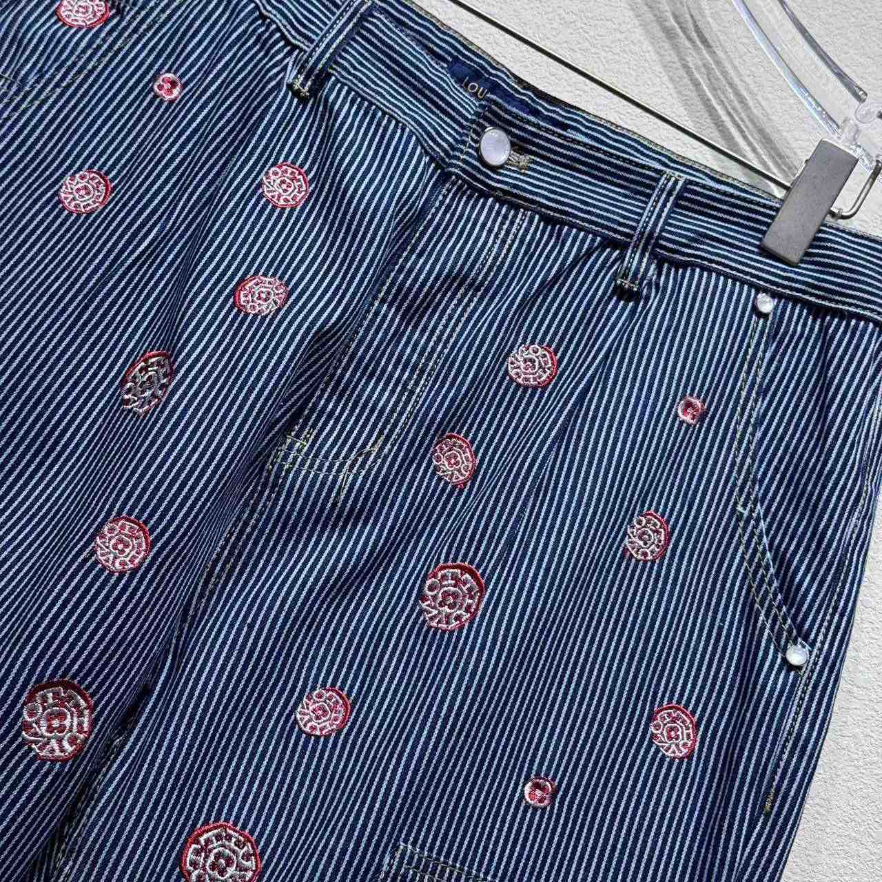 Louis Vuitton Jeans - EUR FASHION