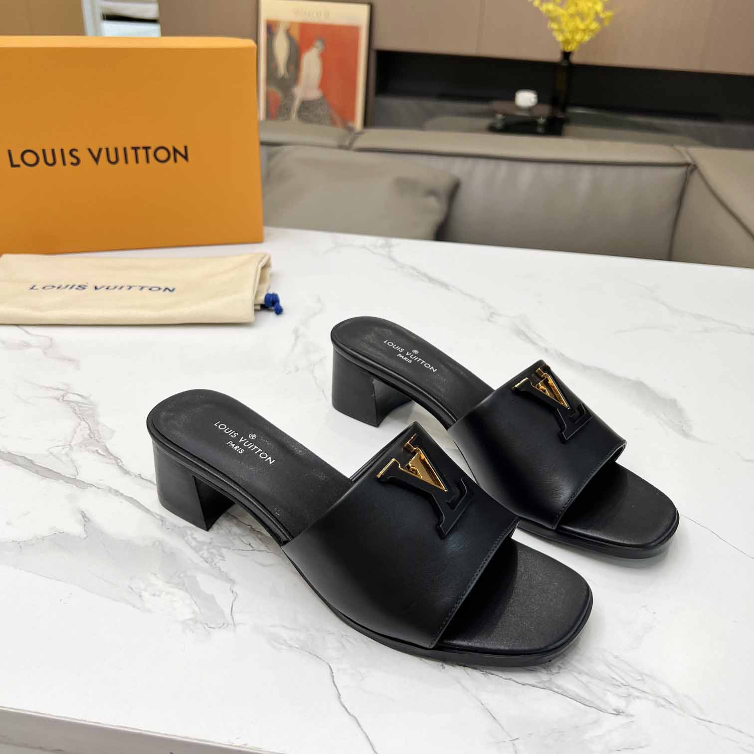  - EUR FASHION