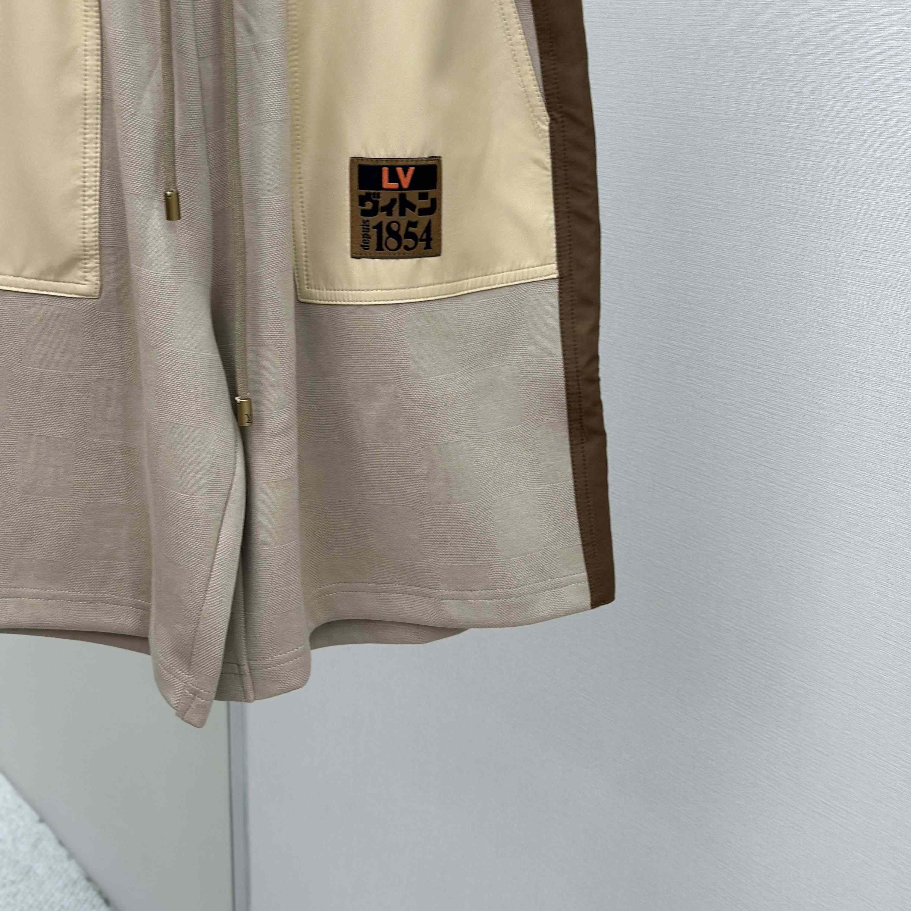 Louis Vuitton Damier Hybrid Workwear Shorts  1AIML3 - EUR FASHION