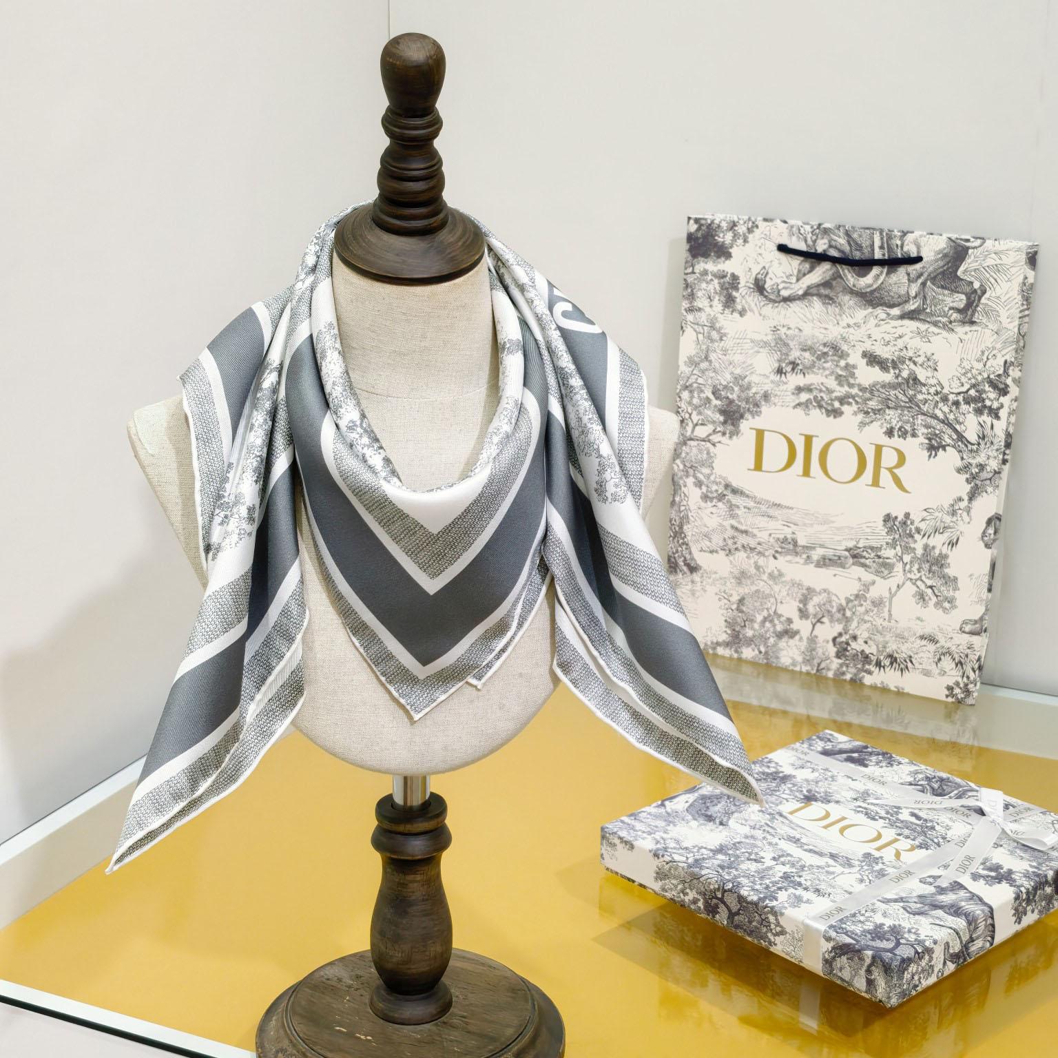 Dior Toile de Jouy Sauvage 90 Square Scarf  - EUR FASHION