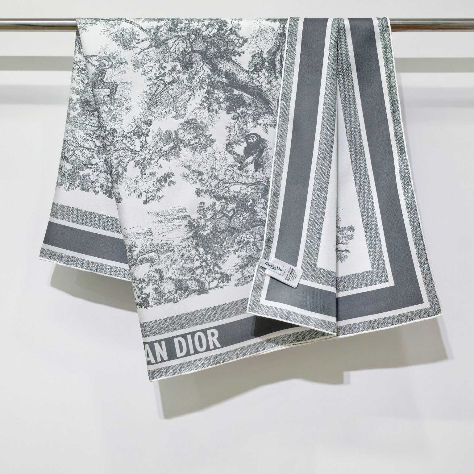 Dior Toile de Jouy Sauvage 90 Square Scarf  - EUR FASHION
