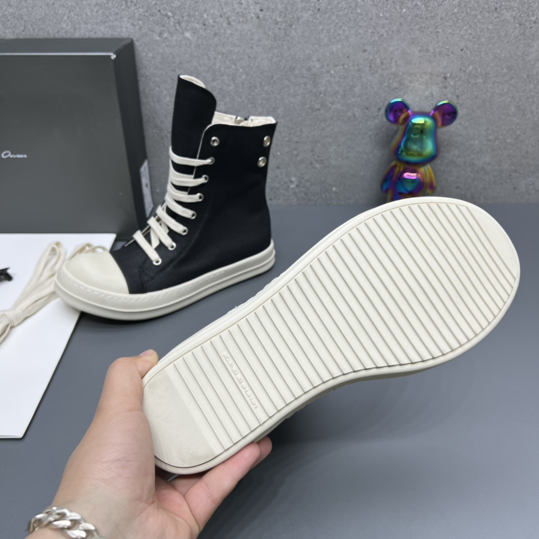 Rick Owens High Top Sneakers - EUR FASHION