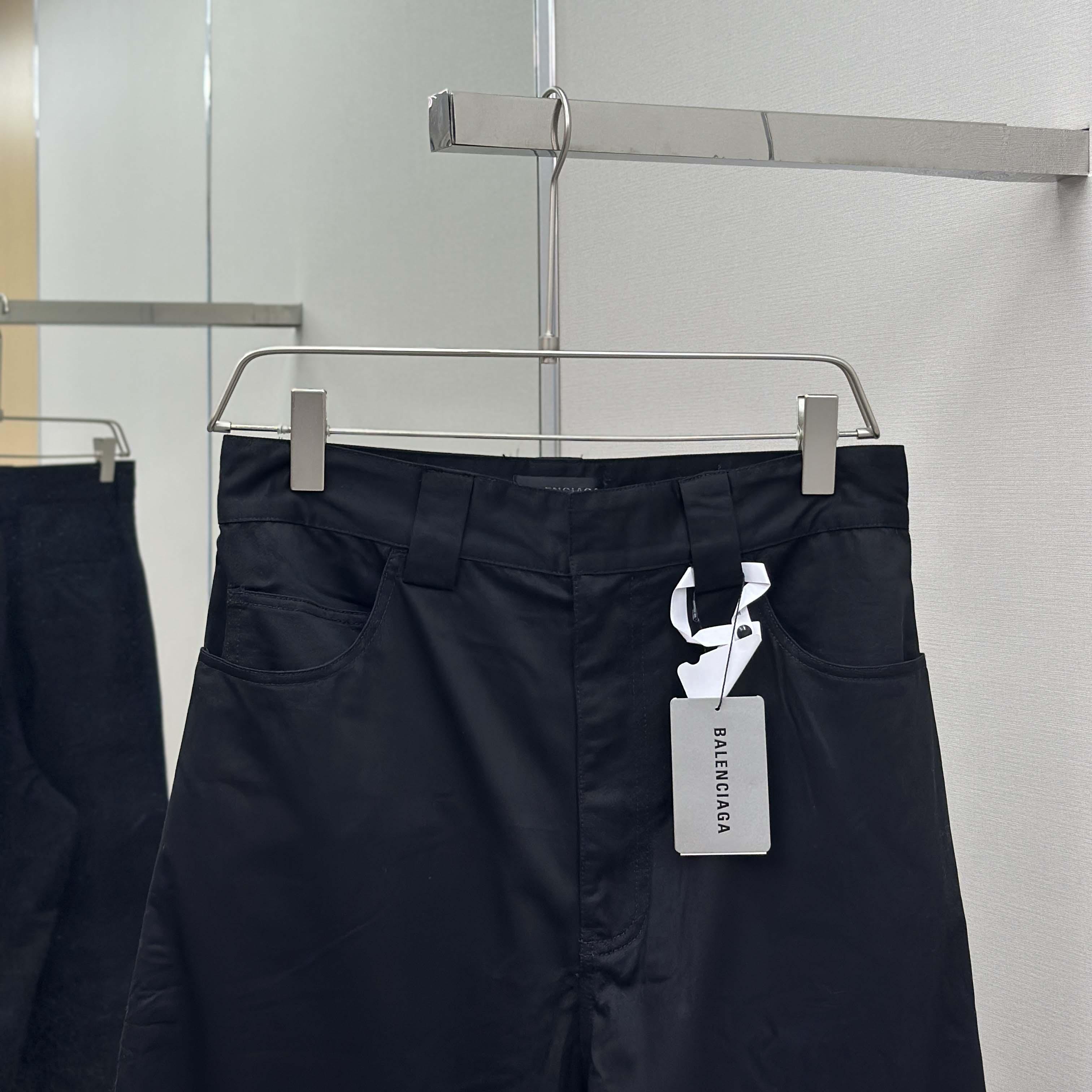 Balenciaga Workwear Utility Pants In Black - EUR FASHION