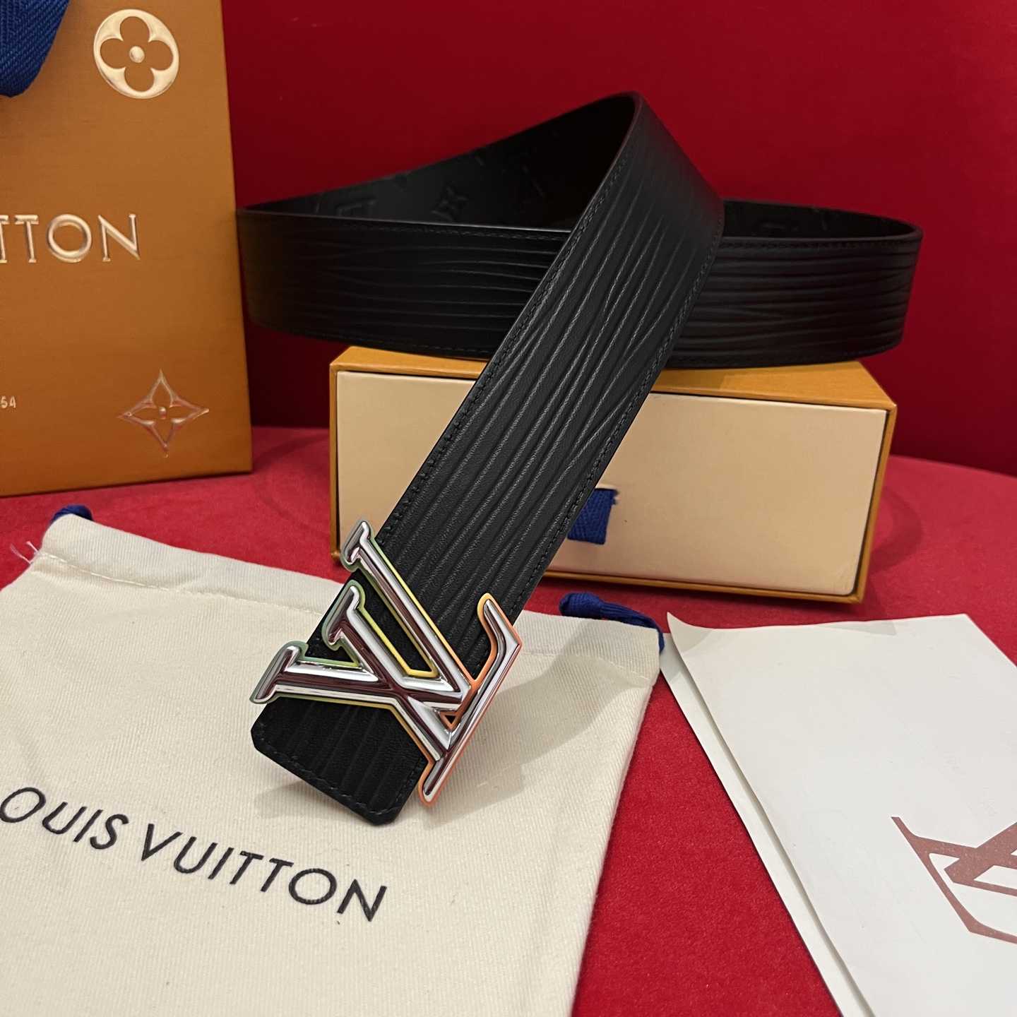 Louis Vuitton Reversible Belt  4cm - EUR FASHION