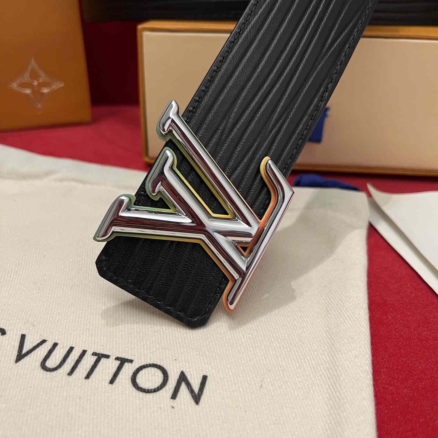 Louis Vuitton Reversible Belt  4cm - EUR FASHION