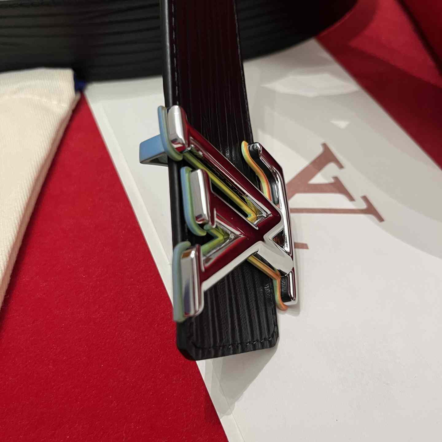 Louis Vuitton Reversible Belt  4cm - EUR FASHION