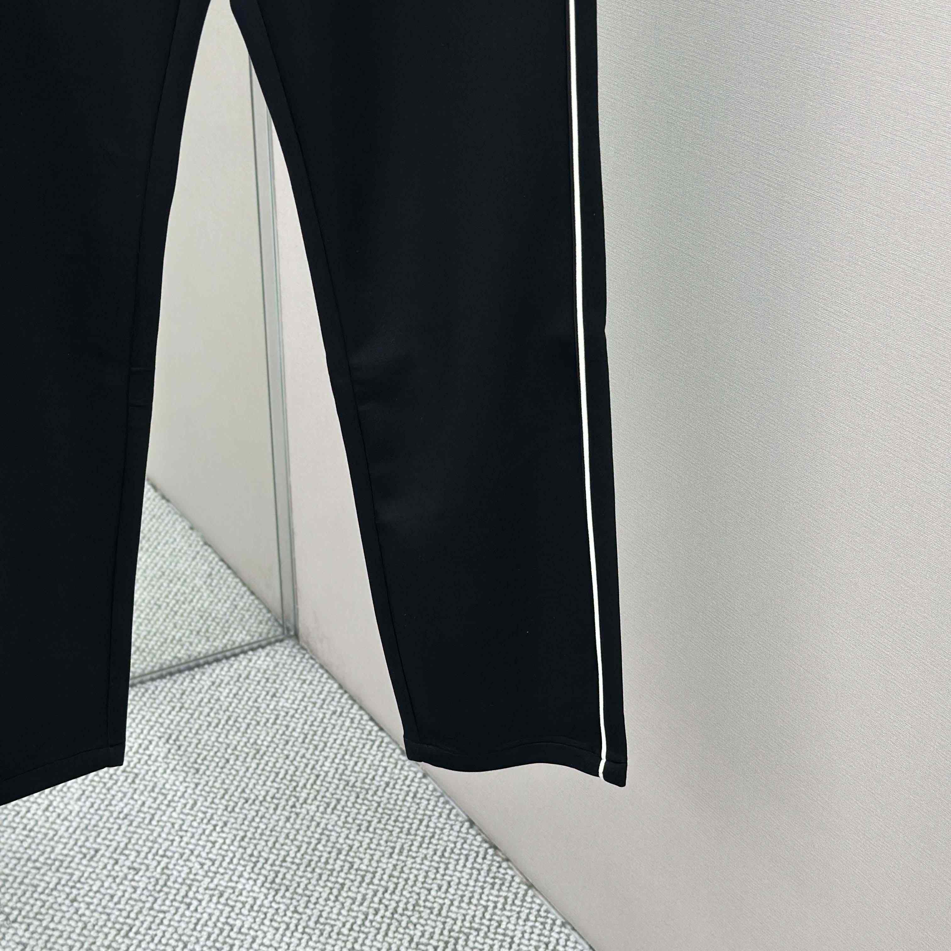 Fendi Black Cotton Pants - EUR FASHION