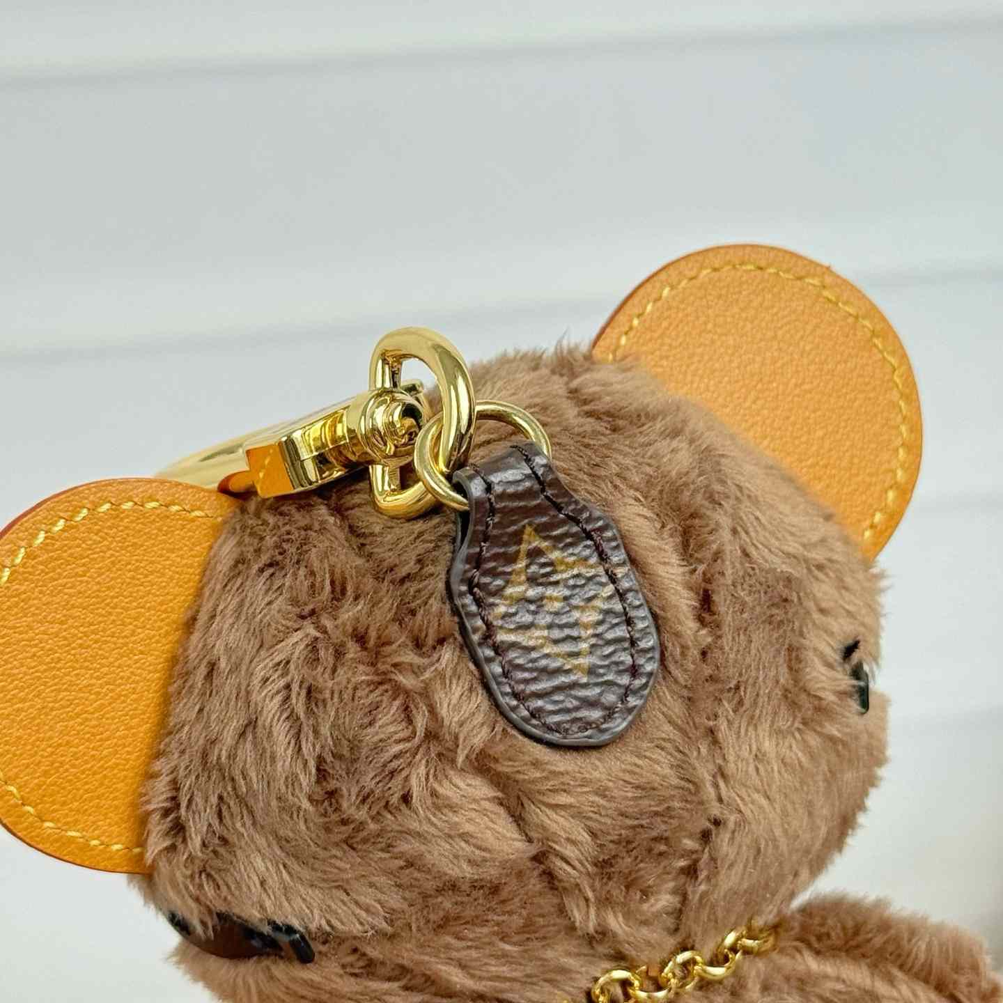 Louis Vuitton LV Louis Bear Bag Charm  M03178 - EUR FASHION