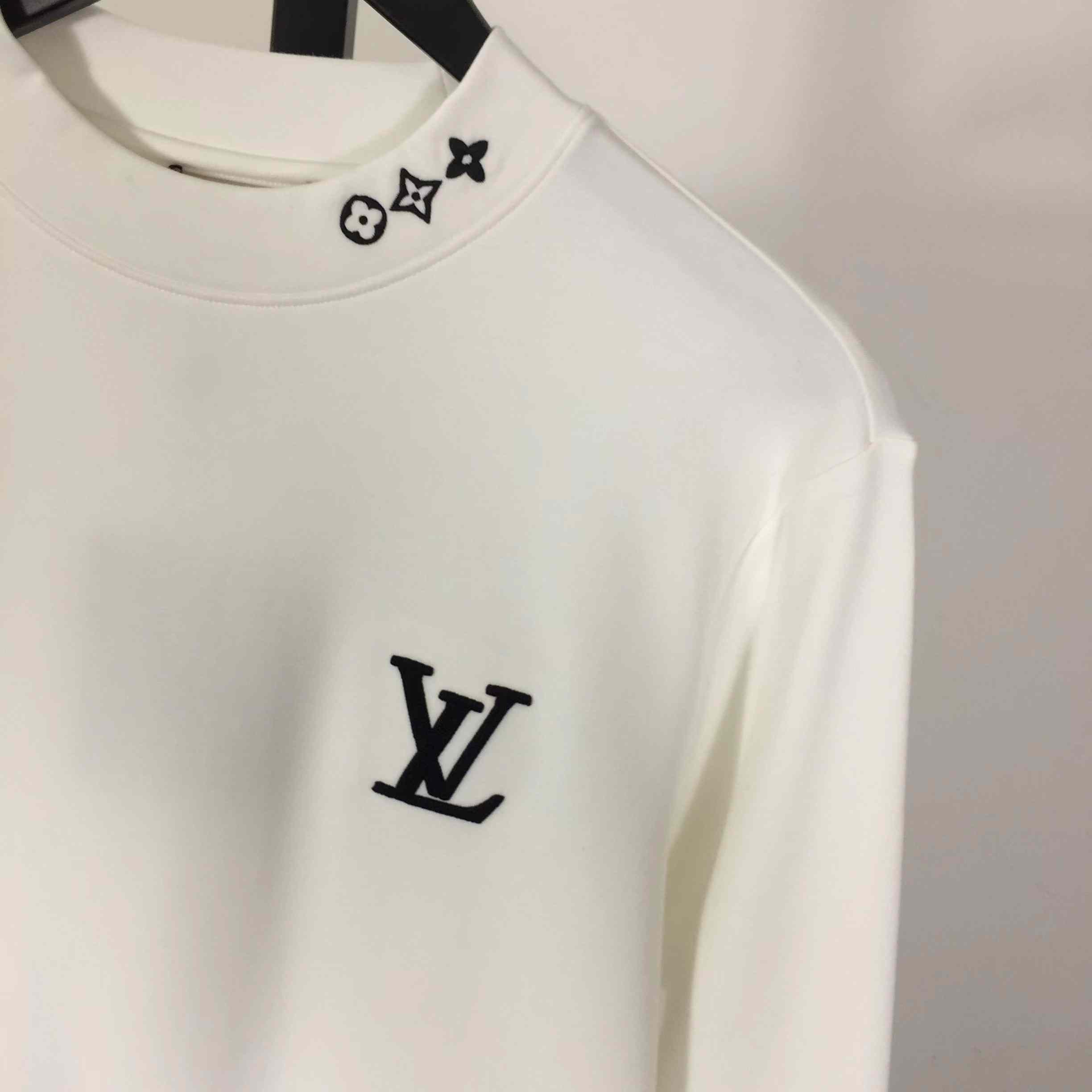 Louis Vuitton Embossed LV Long-Sleeved T-Shirt - EUR FASHION