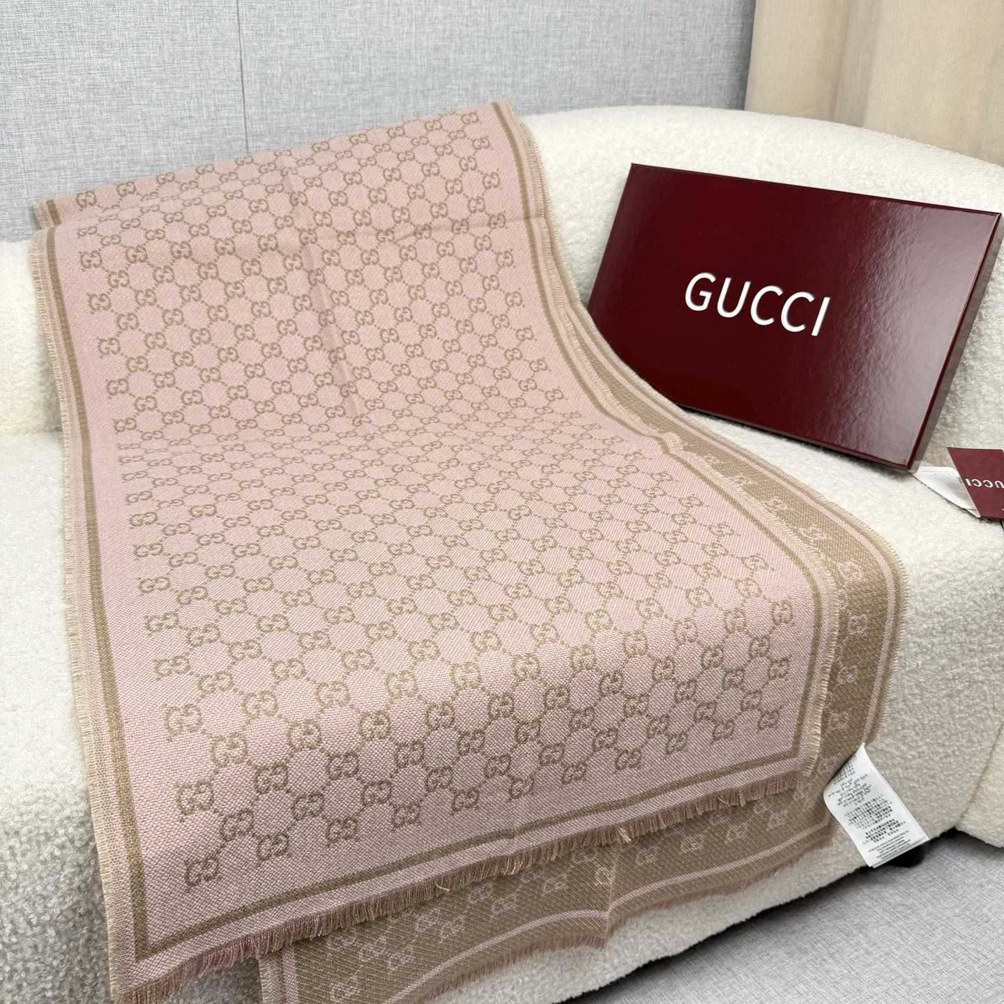 Gucci GG Wool Scarf - EUR FASHION