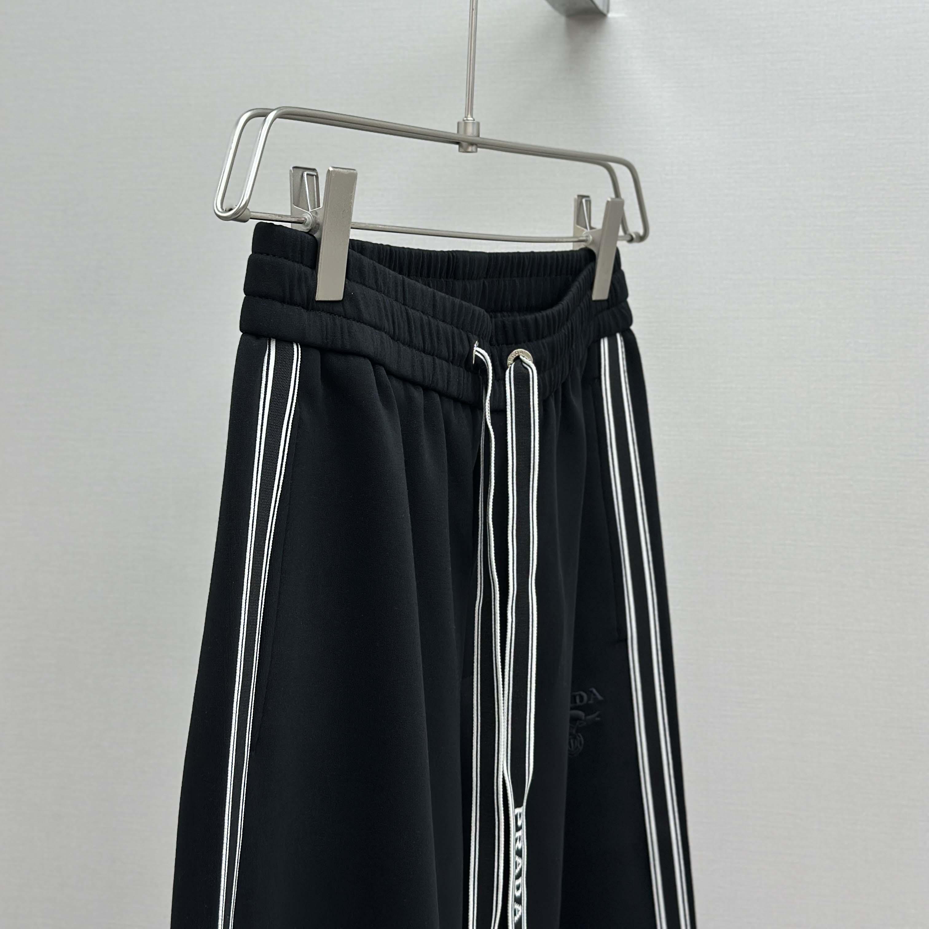Prada Black Cotton Pants - EUR FASHION