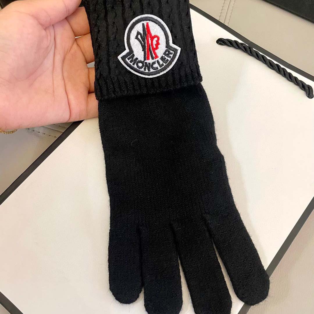 Moncler Gloves  - EUR FASHION