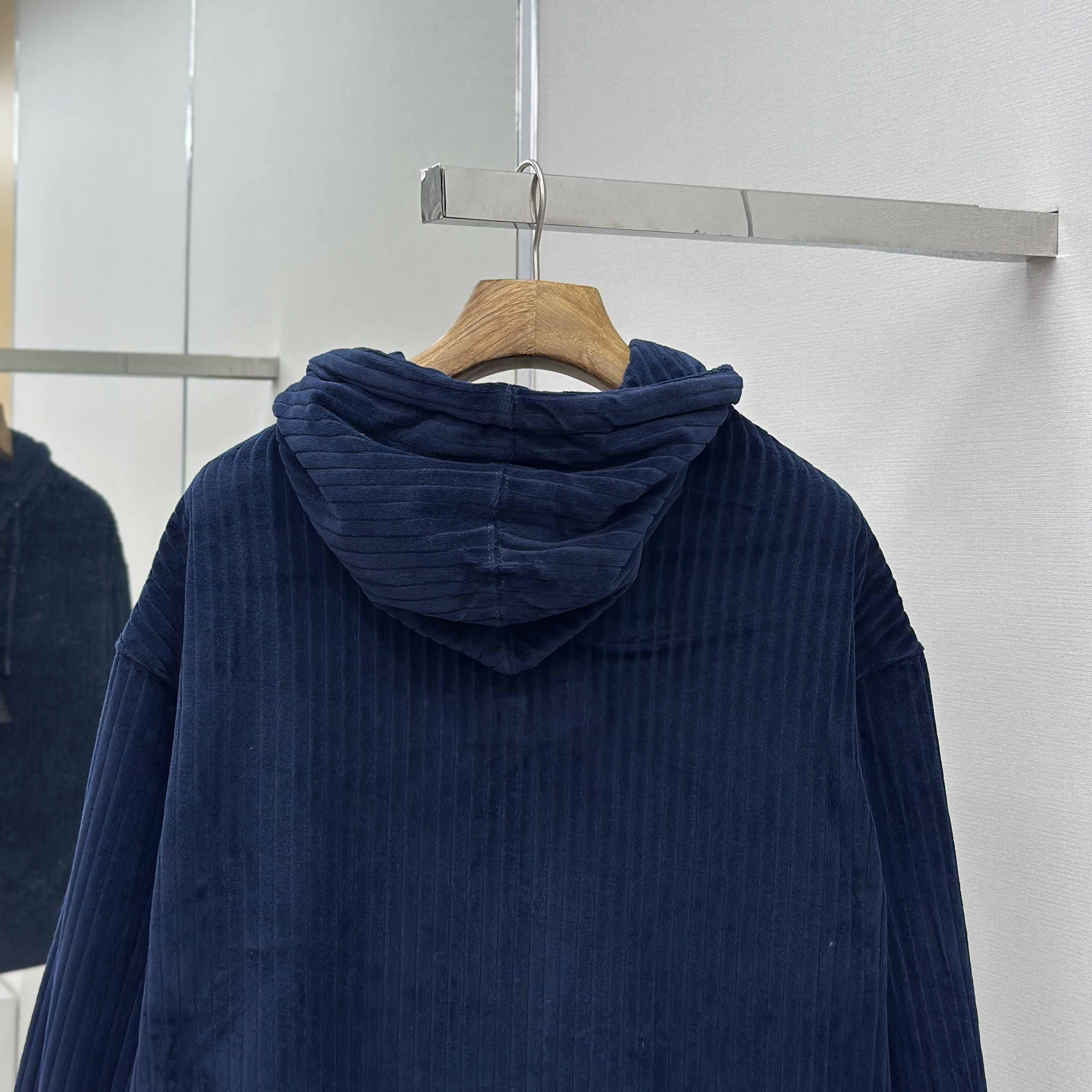 Fendi Blue Men Navy Blue Hooded Sweatshirt  - EUR FASHION
