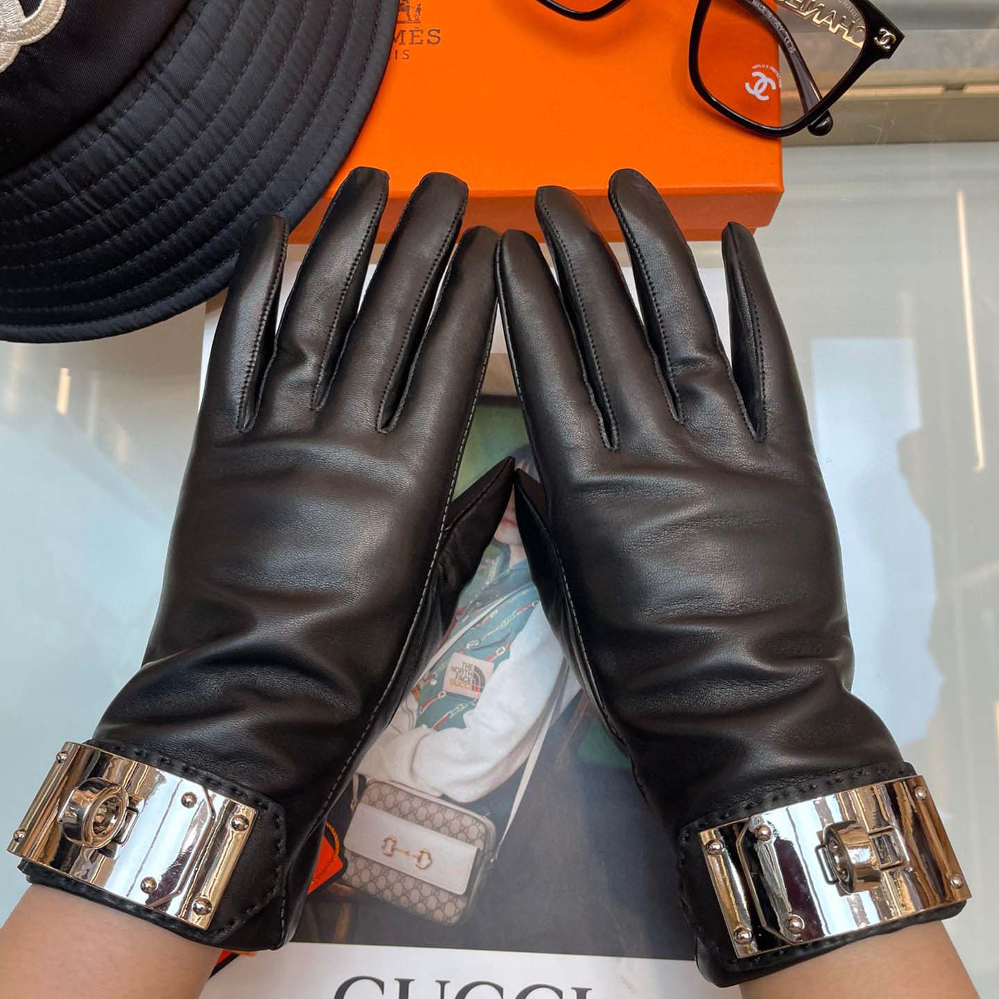 Hermes Women's Gloves  - EUR FASHION