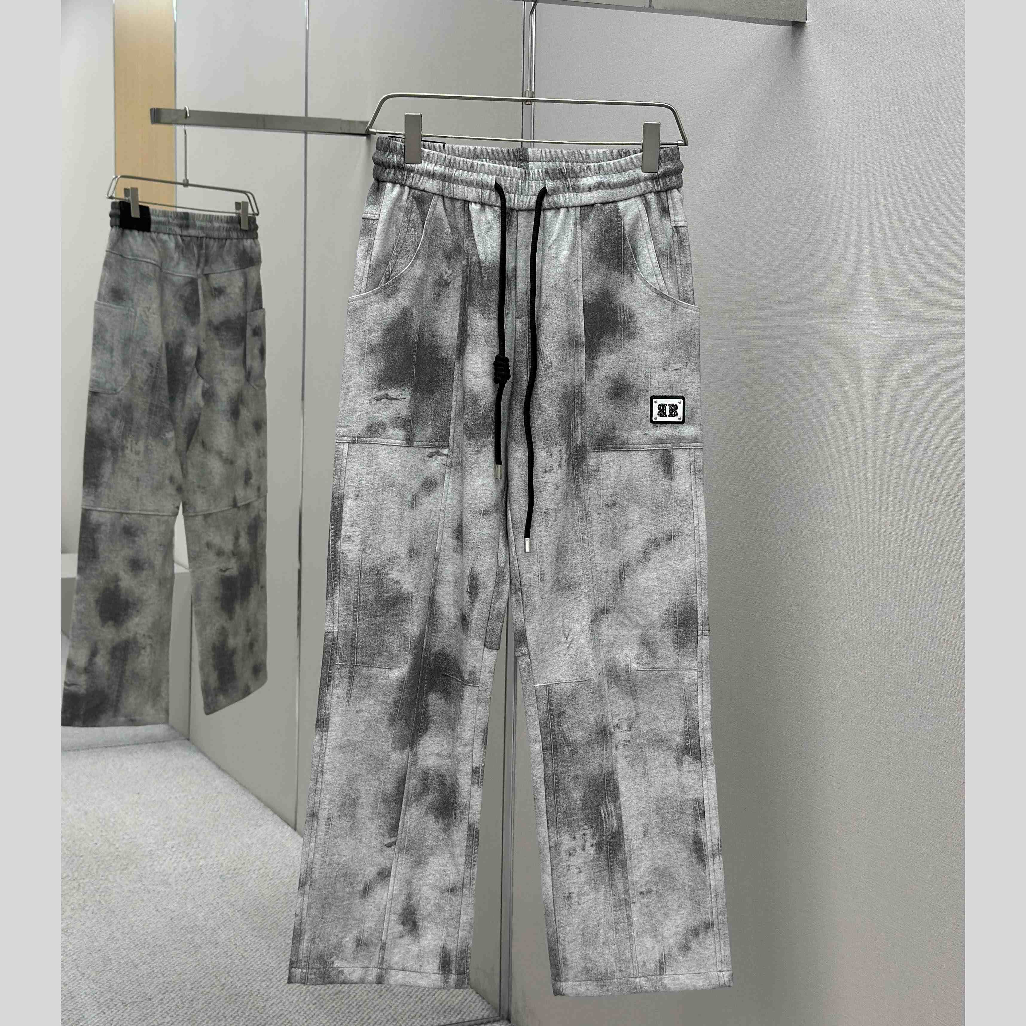  - EUR FASHION