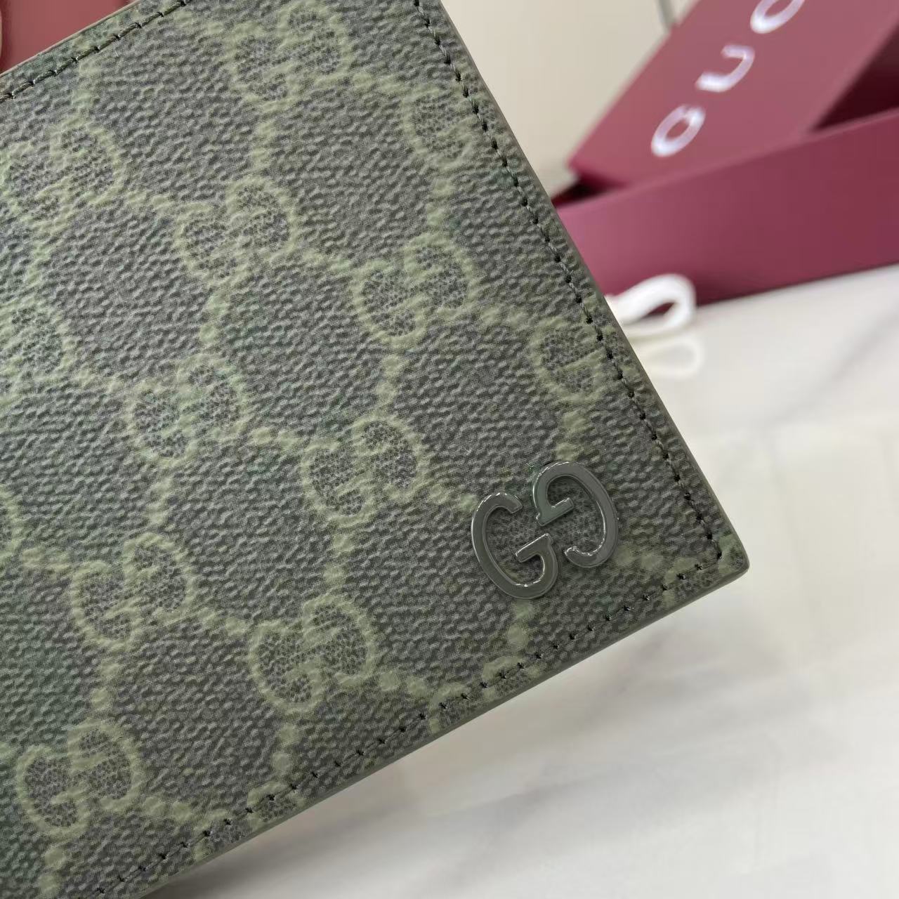 Gucci GG Monogram Bi-fold Wallet - EUR FASHION