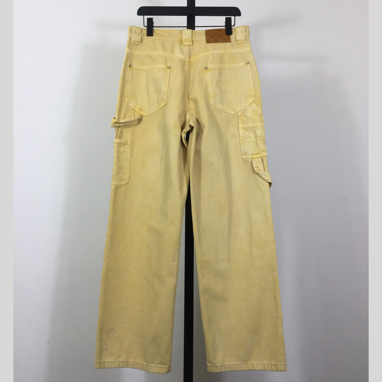 Louis Vuitton Garment-Dyed Denim Carpenter Pants   1AHVCG - EUR FASHION