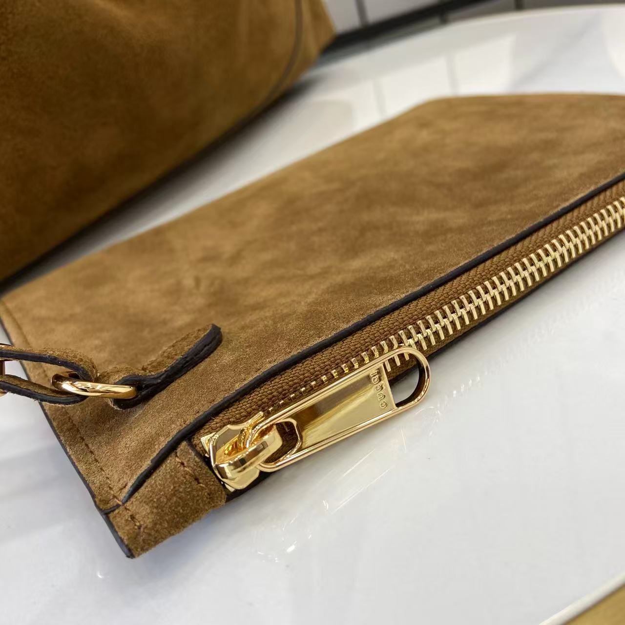 Gucci Softbit Maxi Shoulder Bag - EUR FASHION