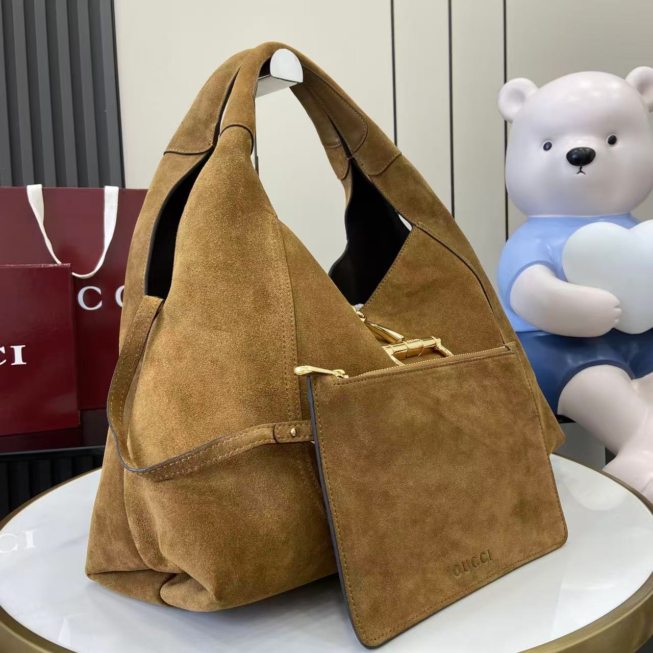 Gucci Softbit Maxi Shoulder Bag - EUR FASHION