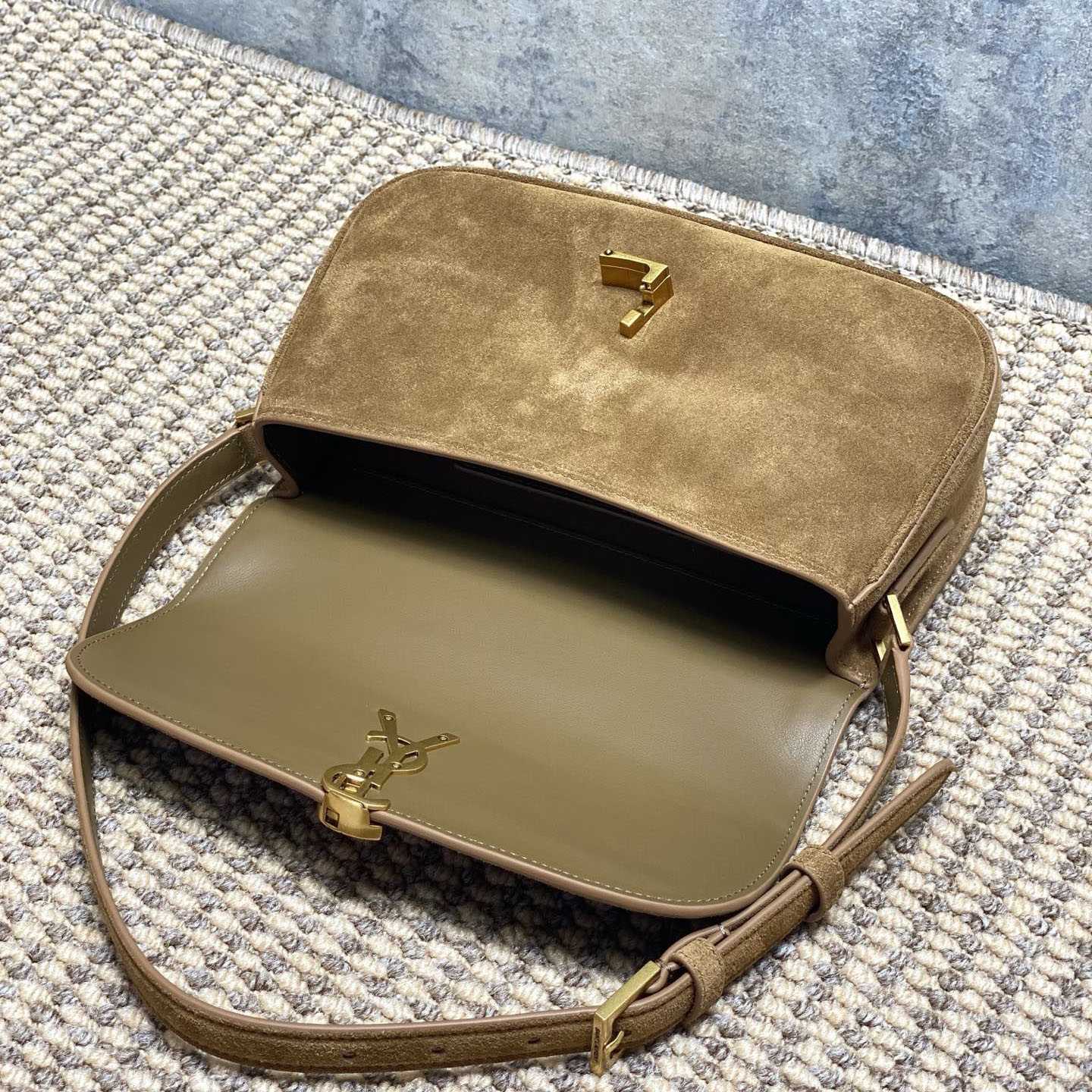 Saint Laurent Solferino Medium In Suede - EUR FASHION