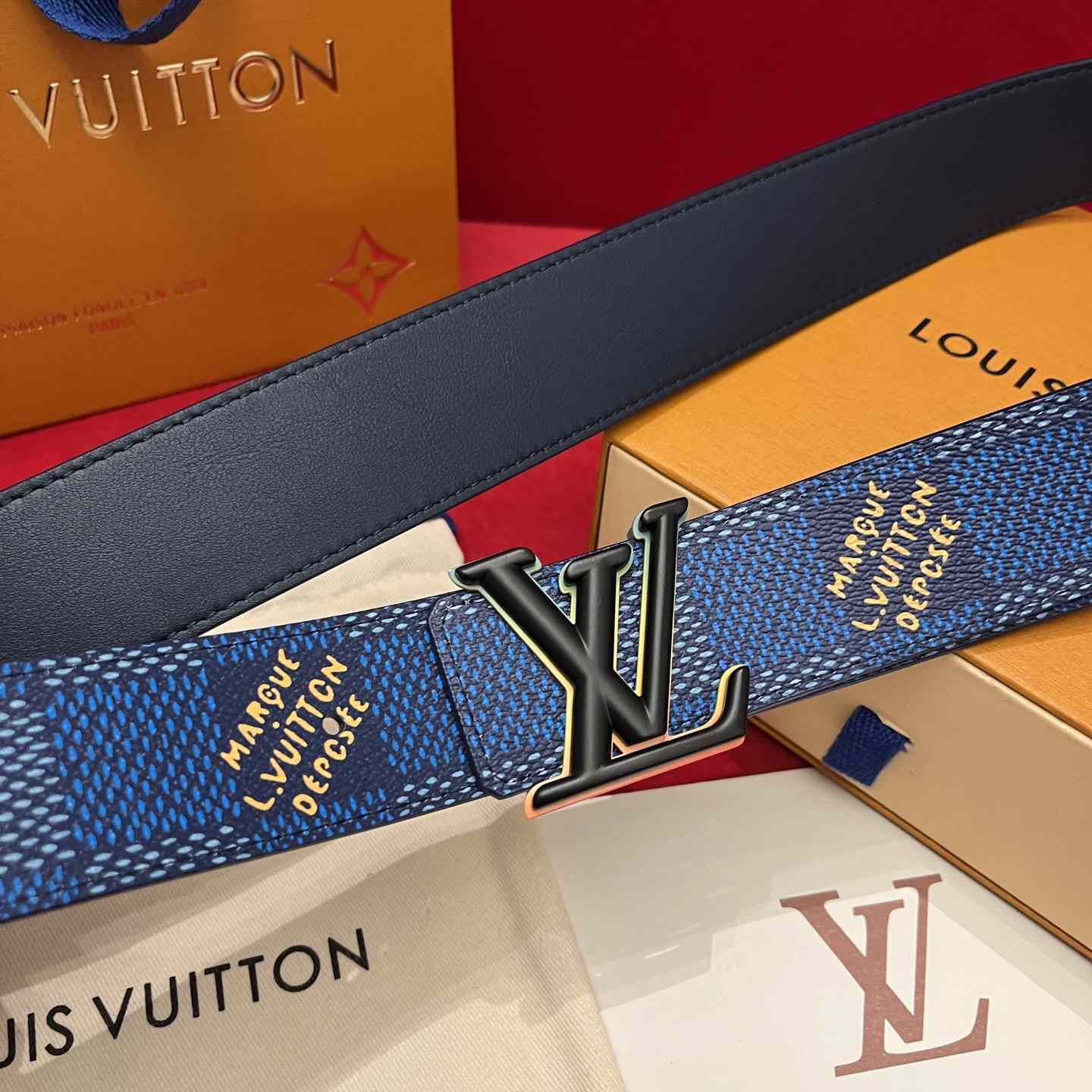 Louis Vuitton LV Initiales 40mm Reversible Belt  - EUR FASHION
