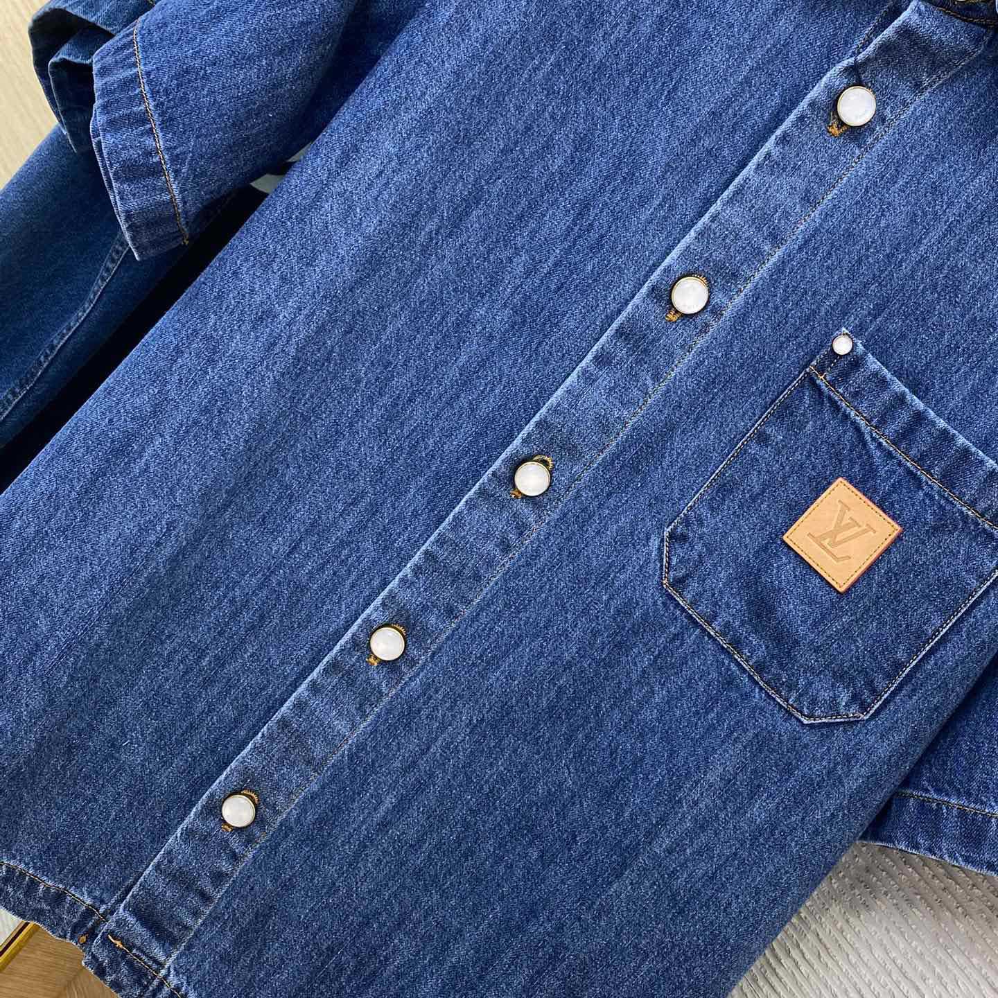 Louis Vuitton Signature Denim Short-Sleeved Shirt - EUR FASHION