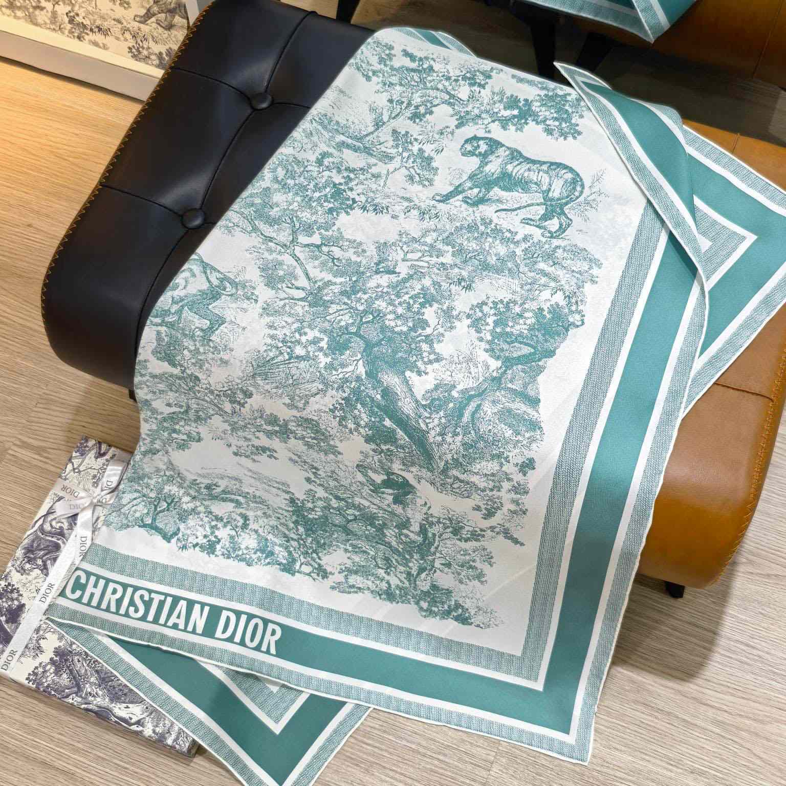 Dior Toile de Jouy Sauvage 90 Square Scarf  - EUR FASHION