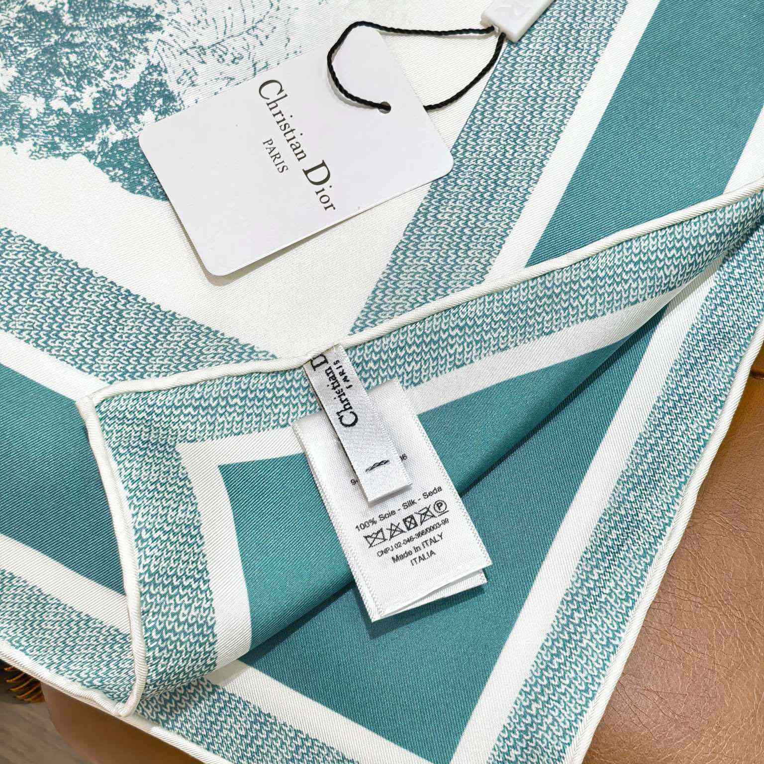 Dior Toile de Jouy Sauvage 90 Square Scarf  - EUR FASHION
