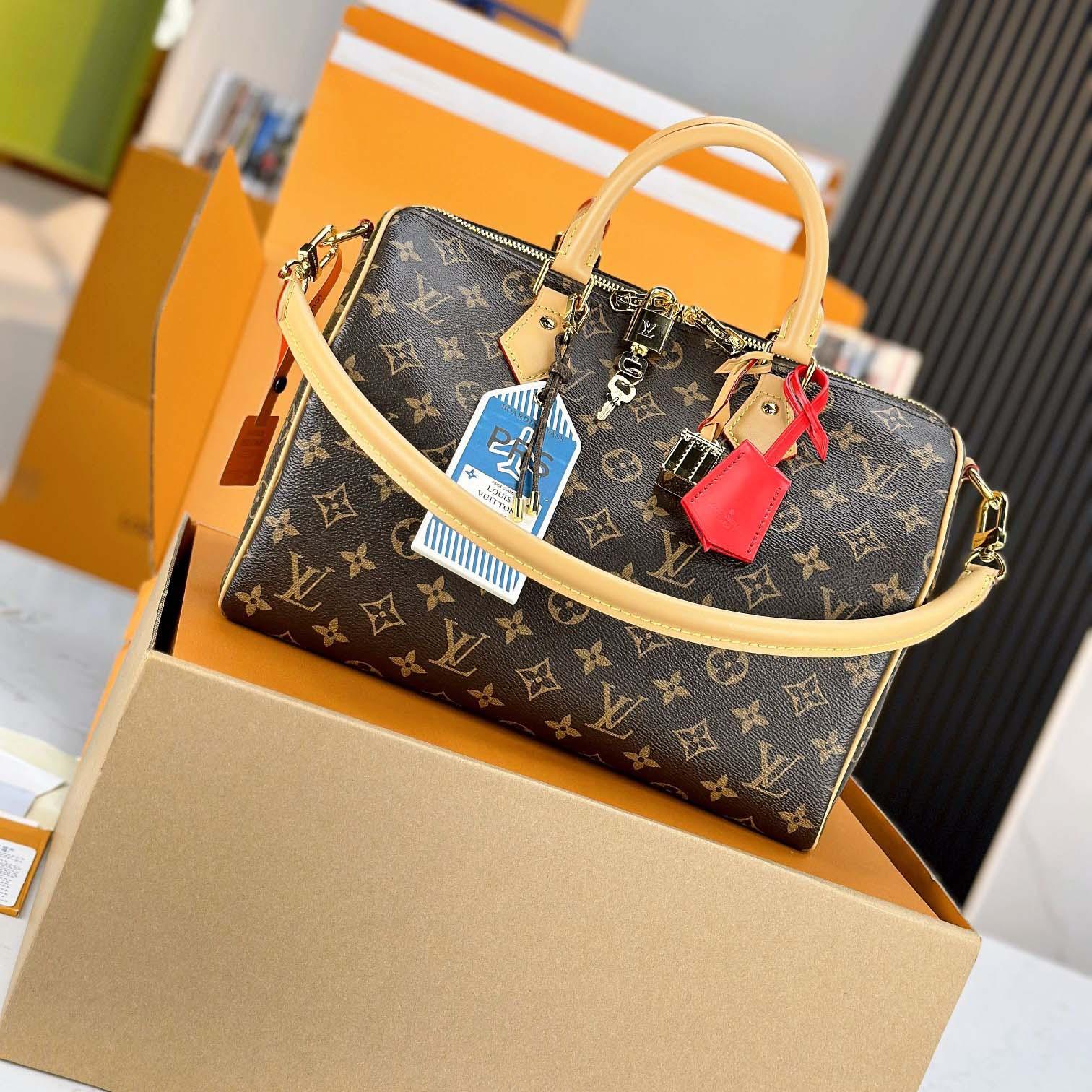  - EUR FASHION