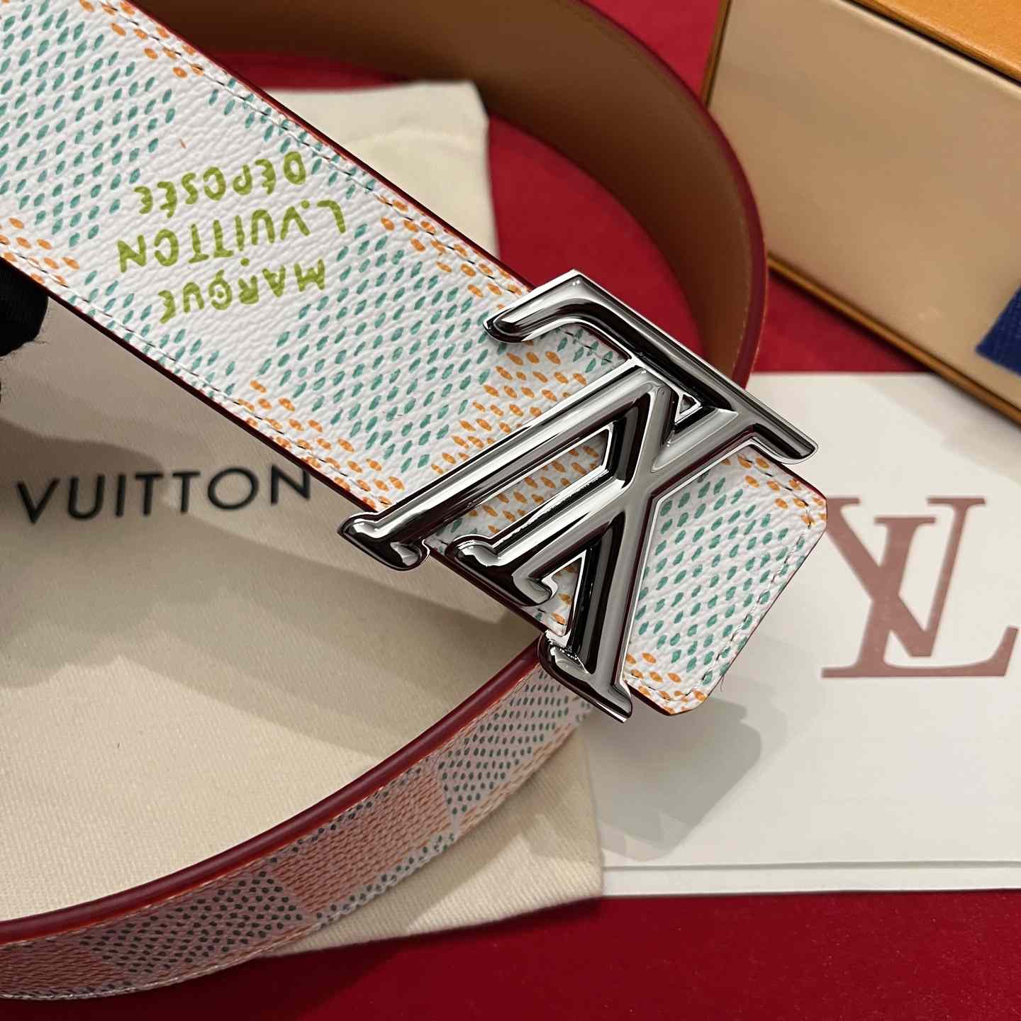 Louis Vuitton LV Initiales 40mm Reversible Belt  - EUR FASHION