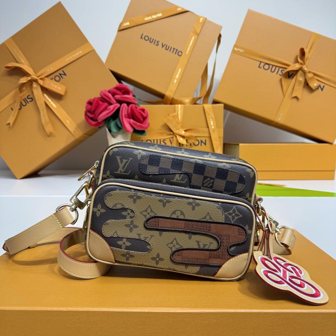 Louis Vuitton Nil   M26068 - EUR FASHION