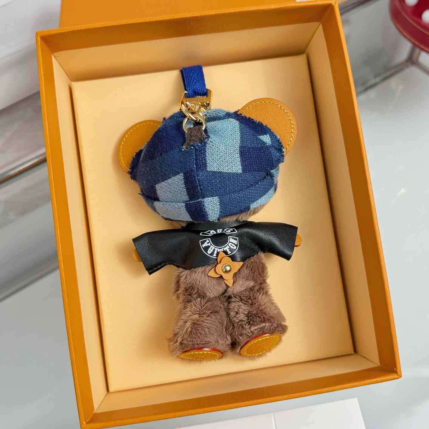 Louis Vuitton LV Louis Bear Bag Charm  M03206 - EUR FASHION