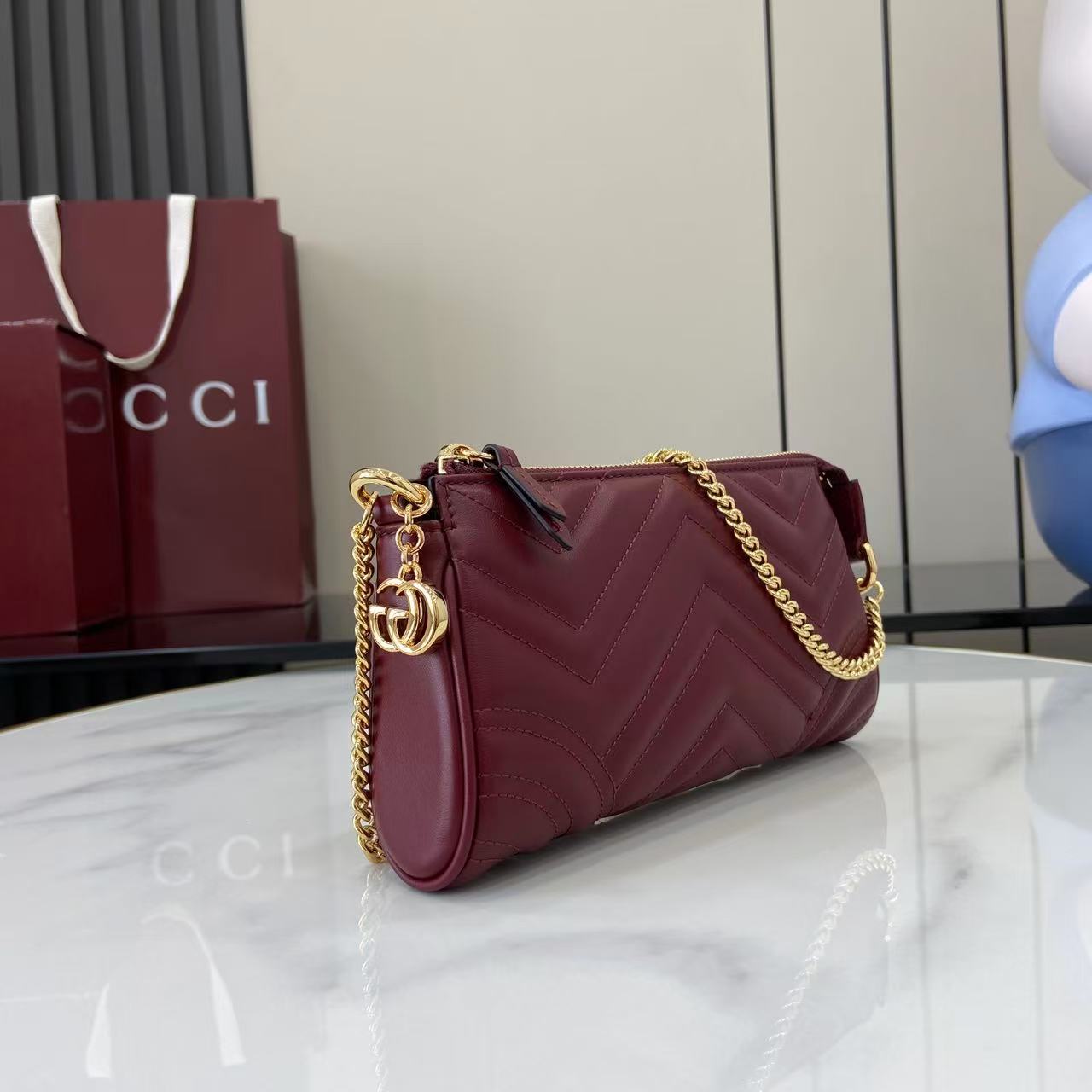 Gucci GG Marmont Small Shoulder Bag - EUR FASHION