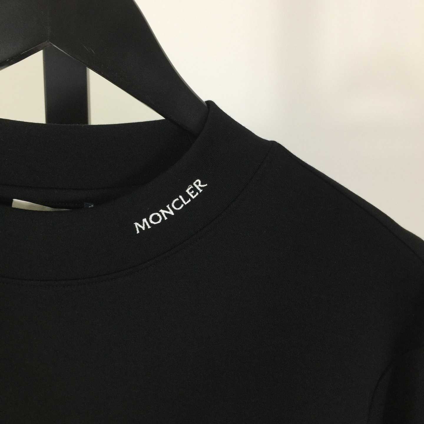 Moncler Long Sleeves - EUR FASHION