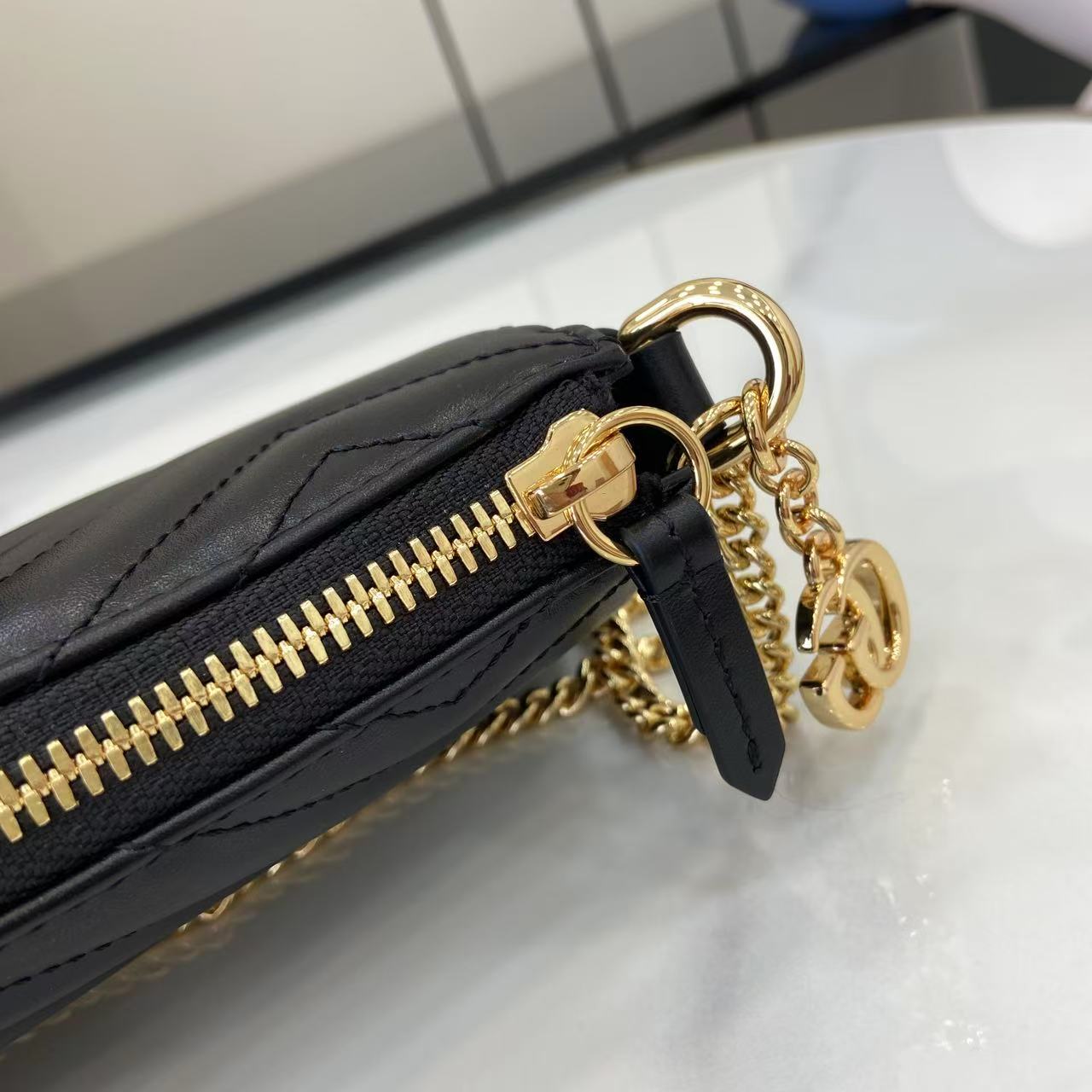 Gucci GG Marmont Small Shoulder Bag - EUR FASHION