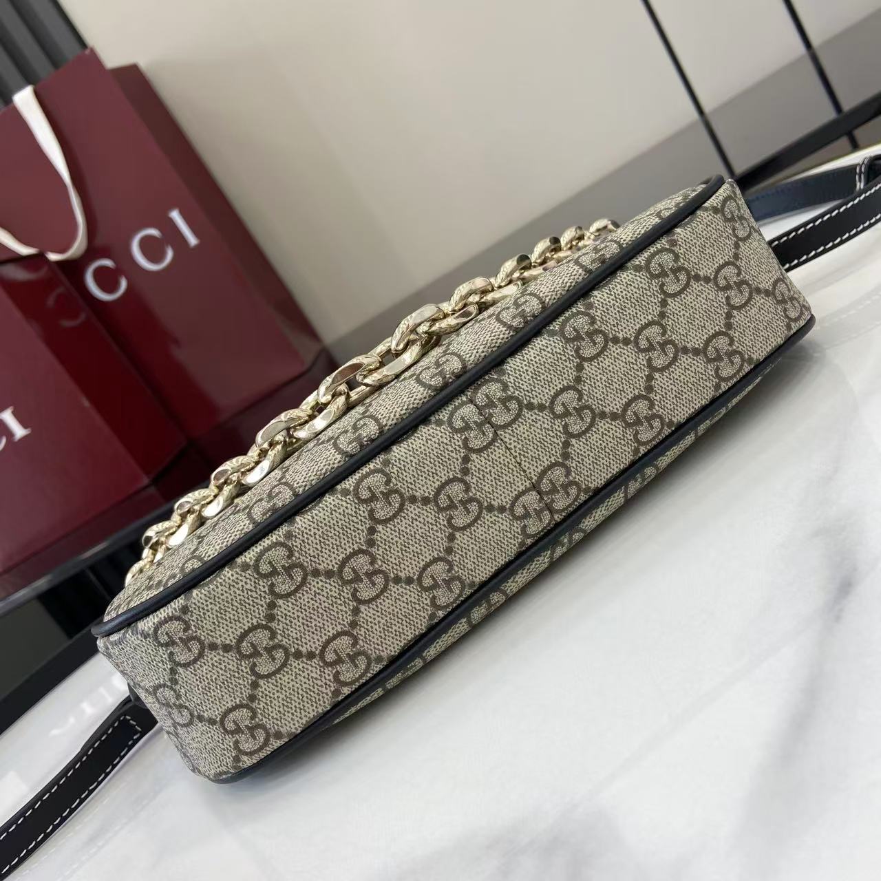 Gucci GG Emblem Small Shoulder Bag - EUR FASHION